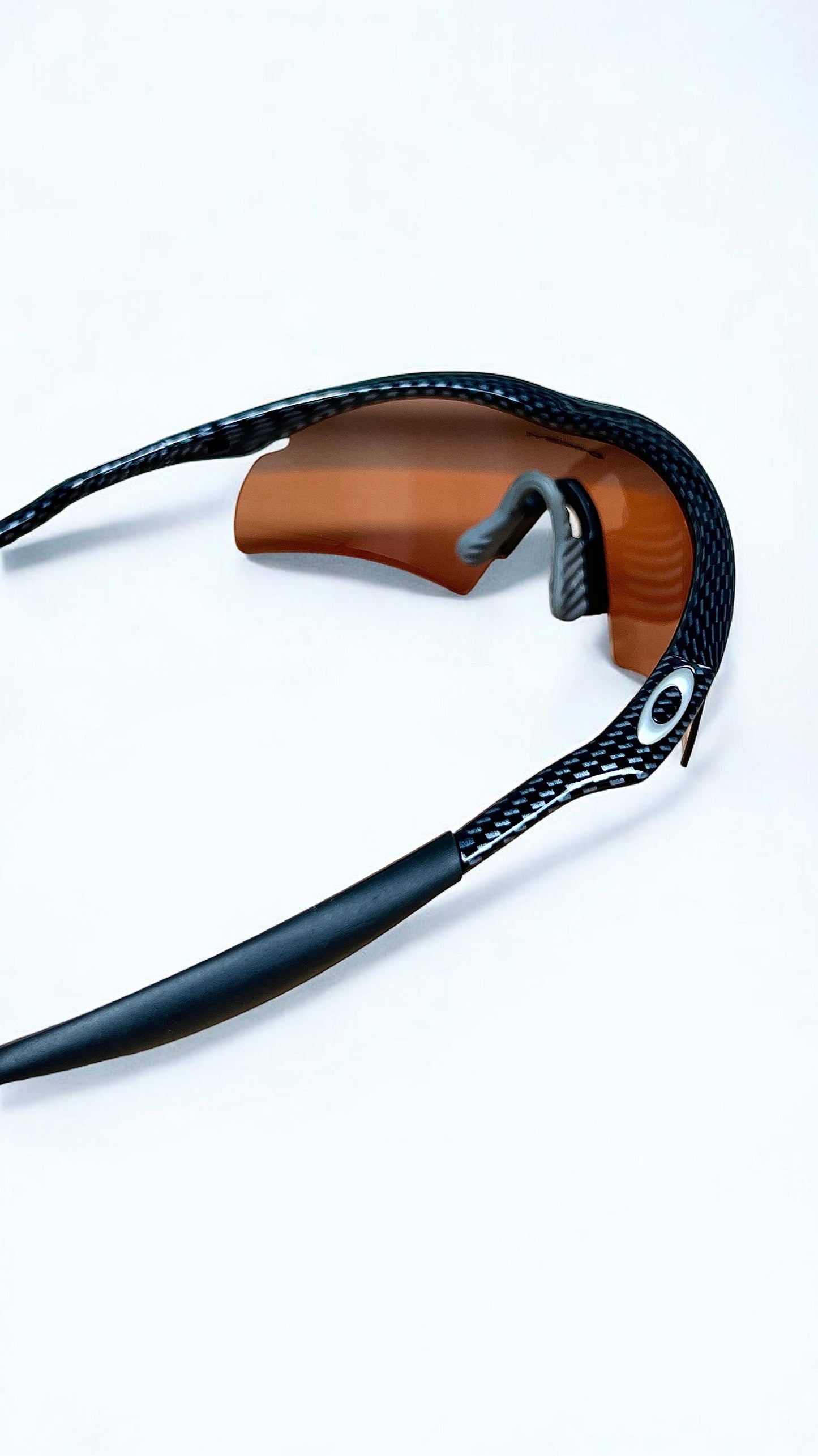 Oakley 1999 Carbon Fibre M-Frame Sunglasses in Carbon Fibre/Persimmon