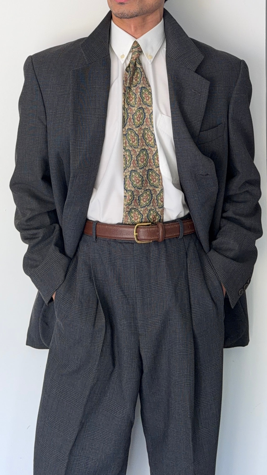 Emporio Armani 1990s 3B Prince of Wales Check Grey Pleated Wool Suit - Size L Jacket / 32" Waist