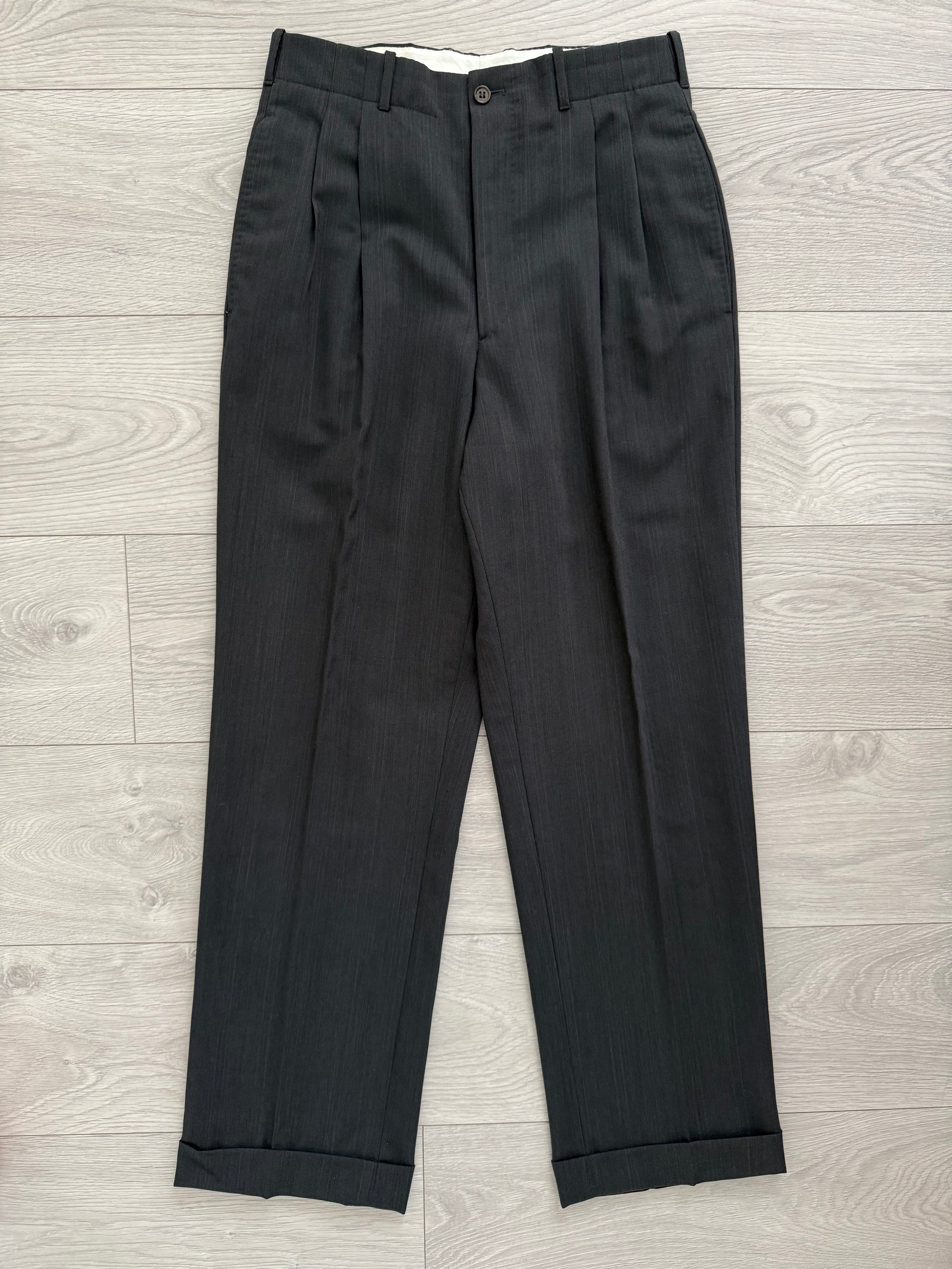 Gianfranco Ferre 1980s Peaked Lapel Double Breasted Pleated Wool Lightweight Suit Grey - Size S Jacket / 29" Waist