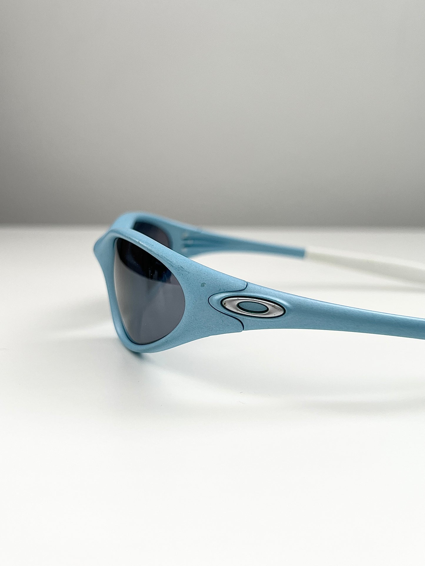 Oakley Minute Gen 2 Powder Blue Sunglasses 2001