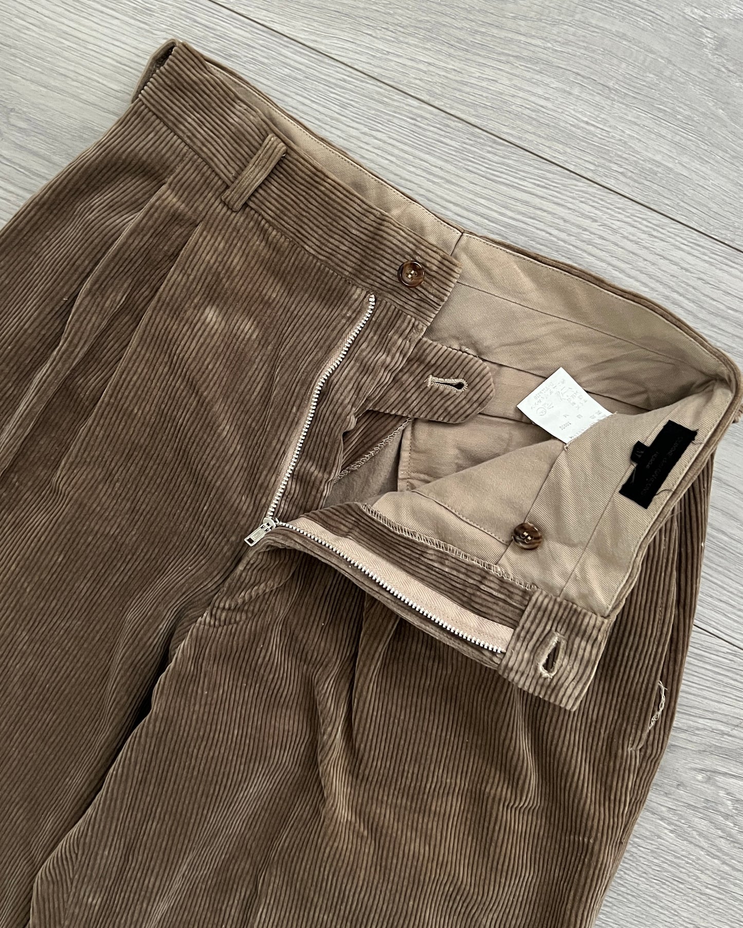 Comme Des Garcons Homme 1990s Pleated Corduroy Pants - Size 30