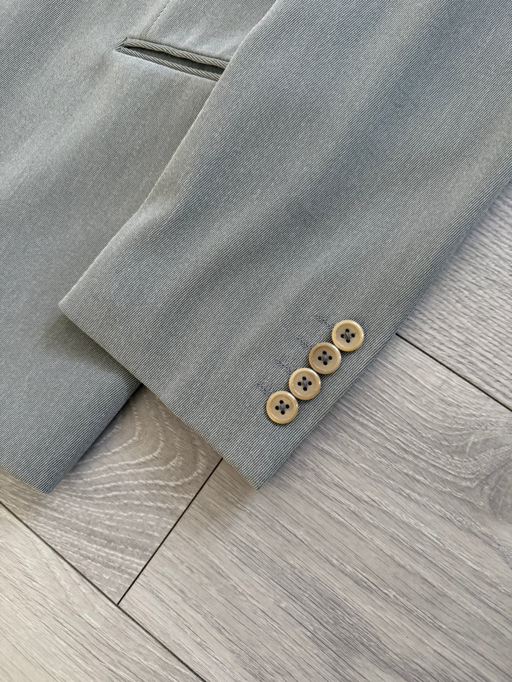 Armani 1990s 2B Draped Crepe Weave Grey Suit - Size S Jacket / 30" Waist