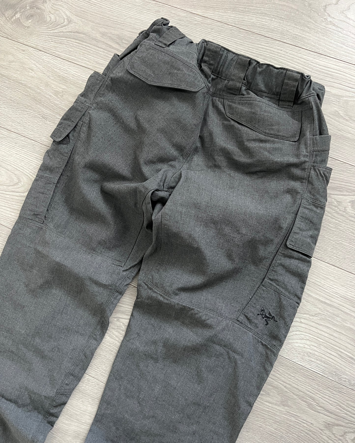 Arc'teryx LEAF Assault FR Combat Utility Pants Wolf Grey - Size S, M, L & XL