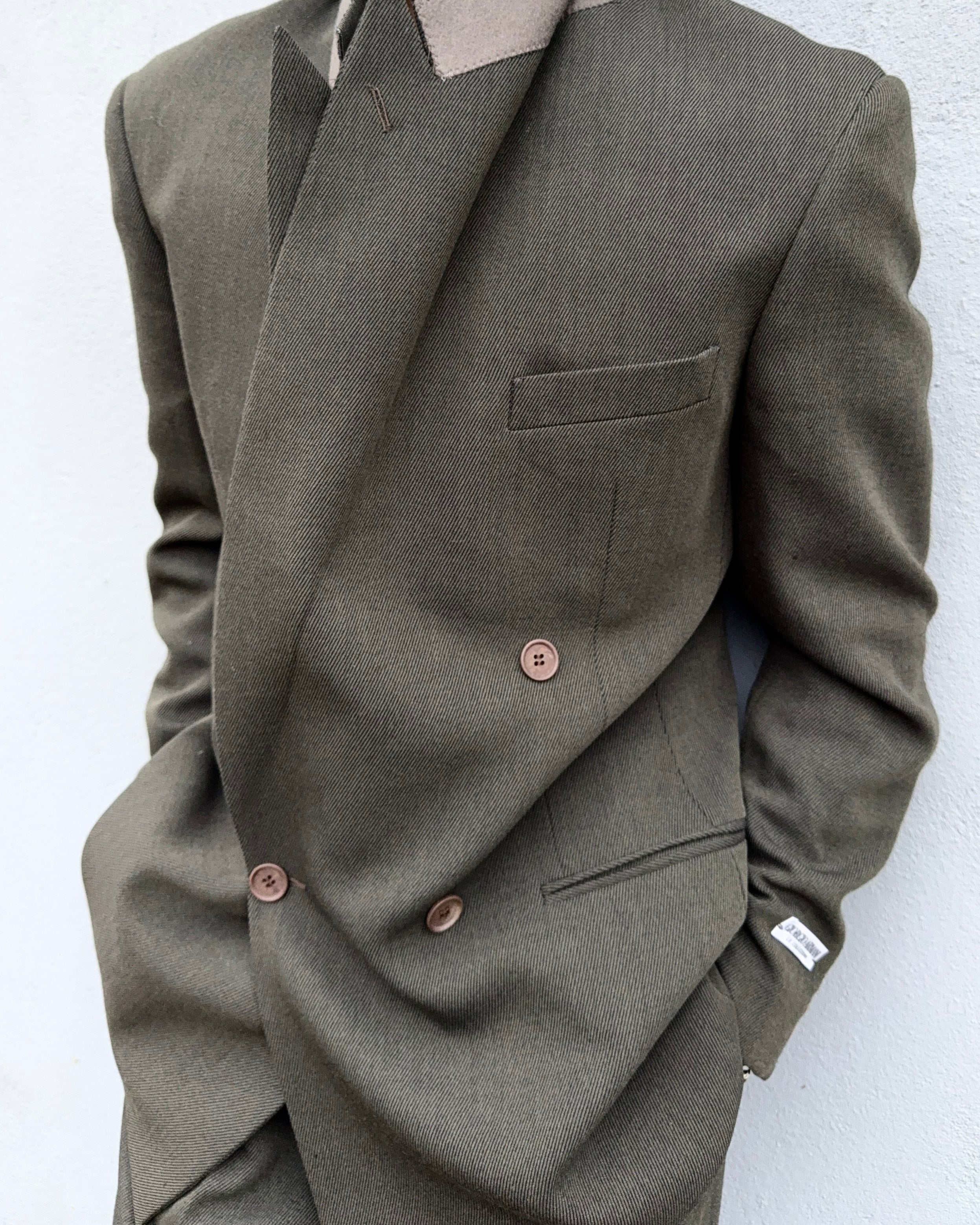 Giorgio Armani 1980s Double Breasted Pleated Wool Suit Forest Green New - Size L Jacket / 32" Waist `
