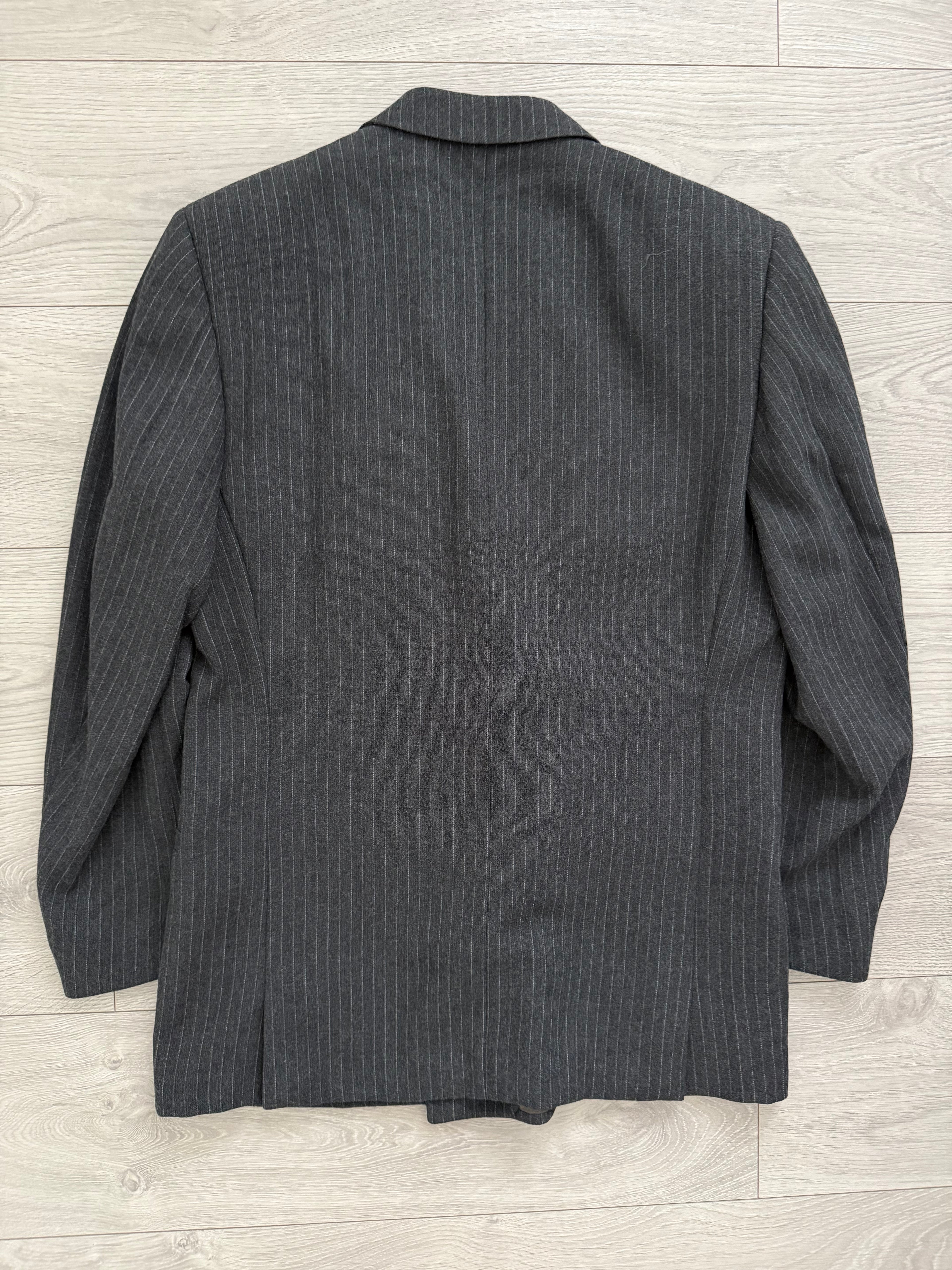 Versace 1980s Notch Lapel Double Breasted Pleated Wool Pinstriped Suit Grey - Size M Jacket / 32" Waist