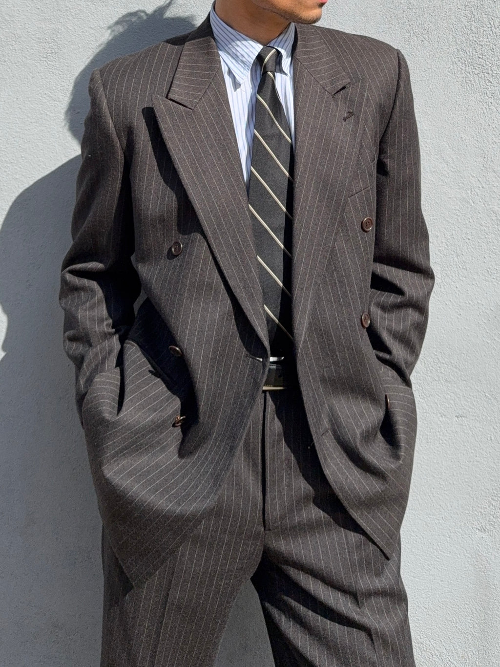 Valentino 1980s 6B Double Breasted Charcoal Wool Power Suit - Size M Jacket / 31" Waist