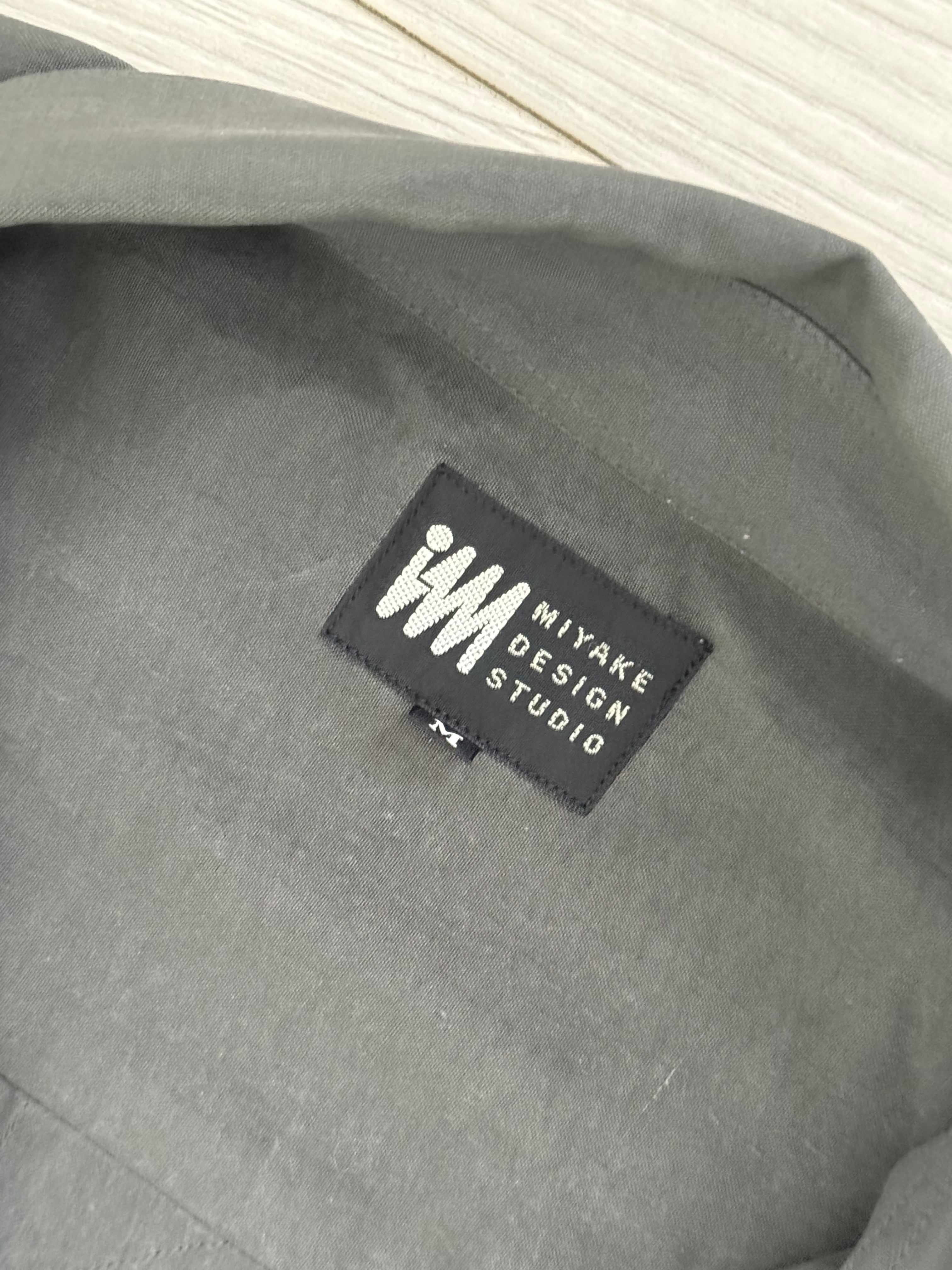 トップス 1990s miyake design studio Issey Miyake 1990s Draped Chest Pocket Shirt - Size M – NDWC0 Shop