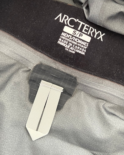 Arcteryx LEAF Alpha LT Gore-Tex Jacket Wolf Grey - Size S