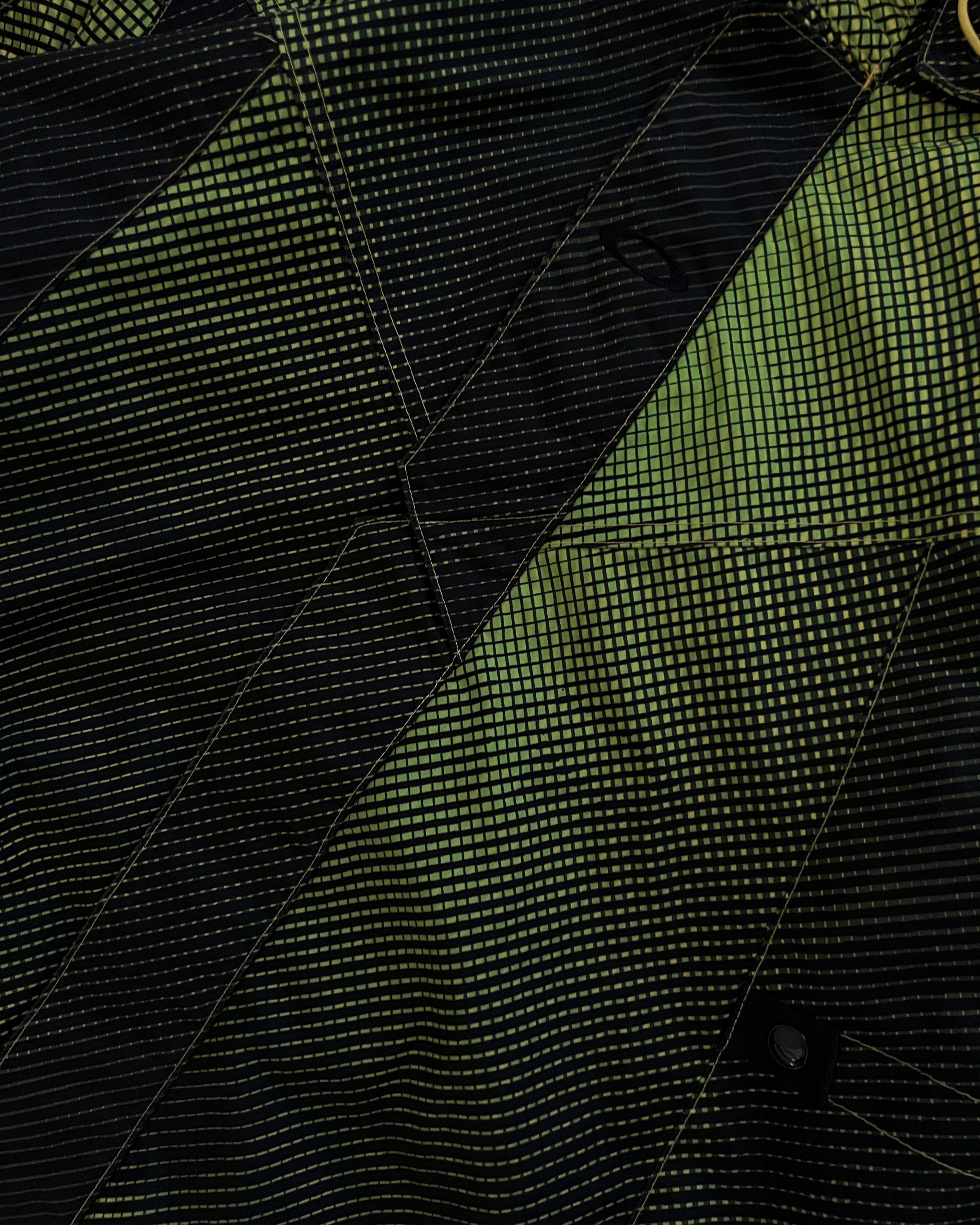 Oakley FW2010 Magnetic Hood 3D Holographic Print Technical Waterproof Jacket - Size M