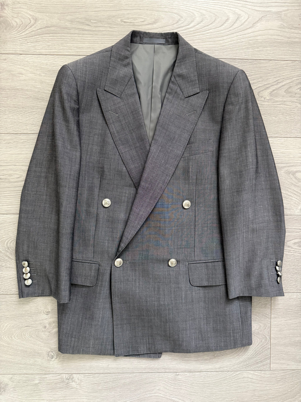 Burberry 1980s Peaked Lapel Double Breasted Pleated Wool Suit Grey - Size S Jacket / 32" Waist