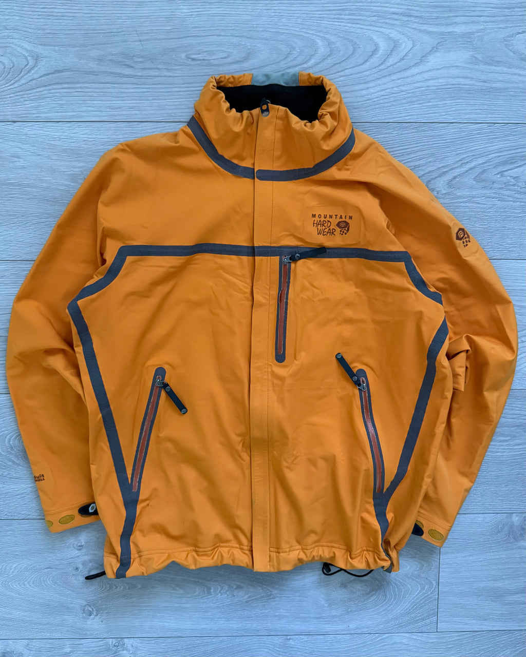 Mountain Hardwear Taped Seam Fleece Lined Technical Softshell Jacket - Size L