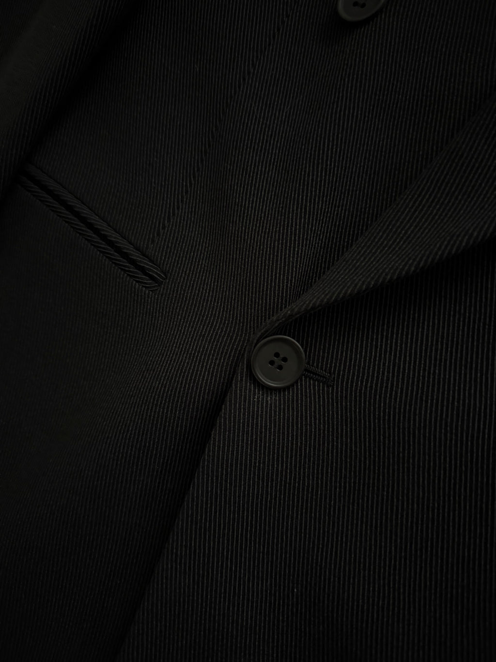 Giorgio Armani 1980s Double Breasted Pleated Wool Suit Black New - Size L Jacket / 32" Waist