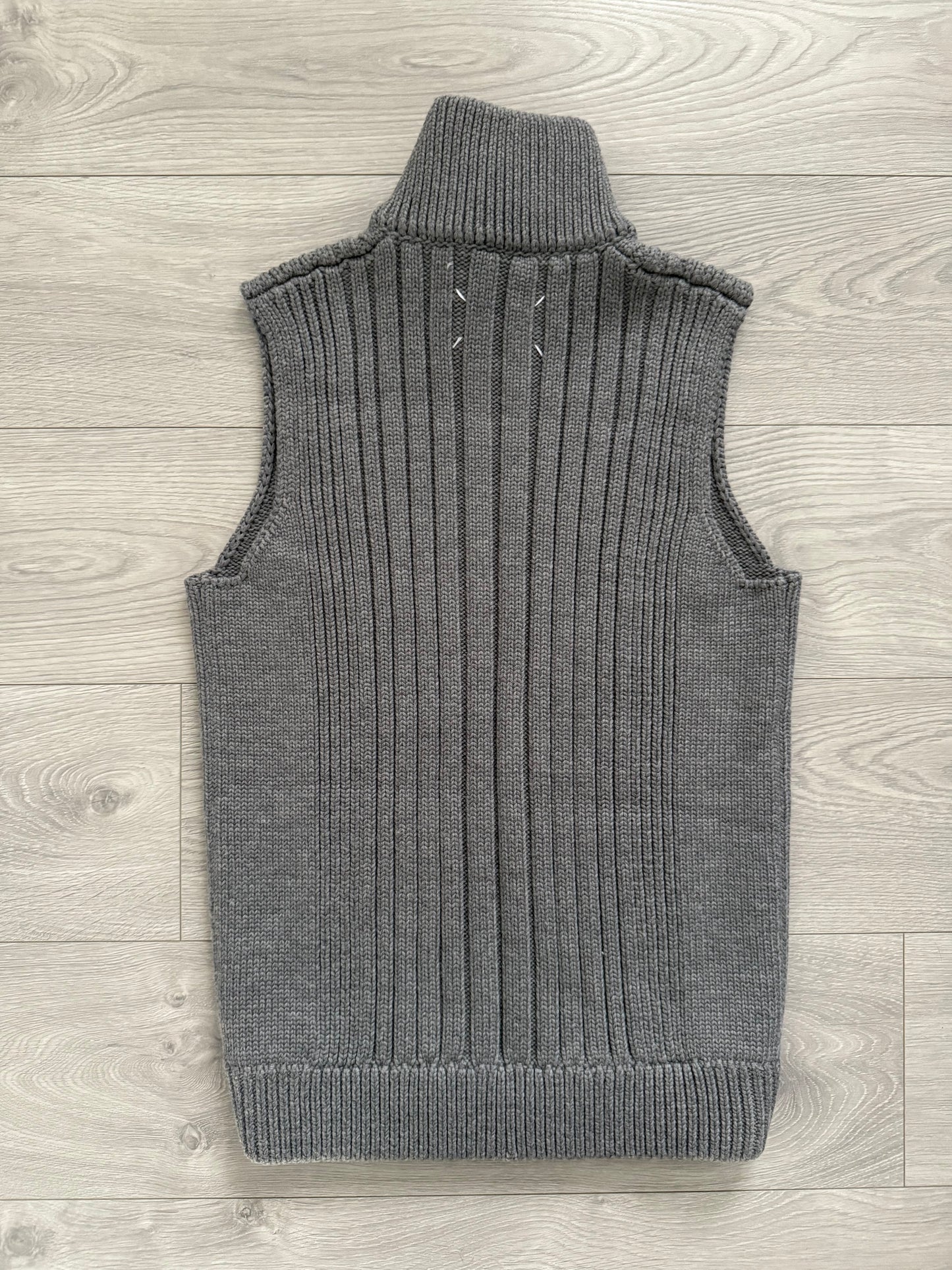 Maison Martin Margiela FW2011 Heavy Knit Ribbed Vest - Size M
