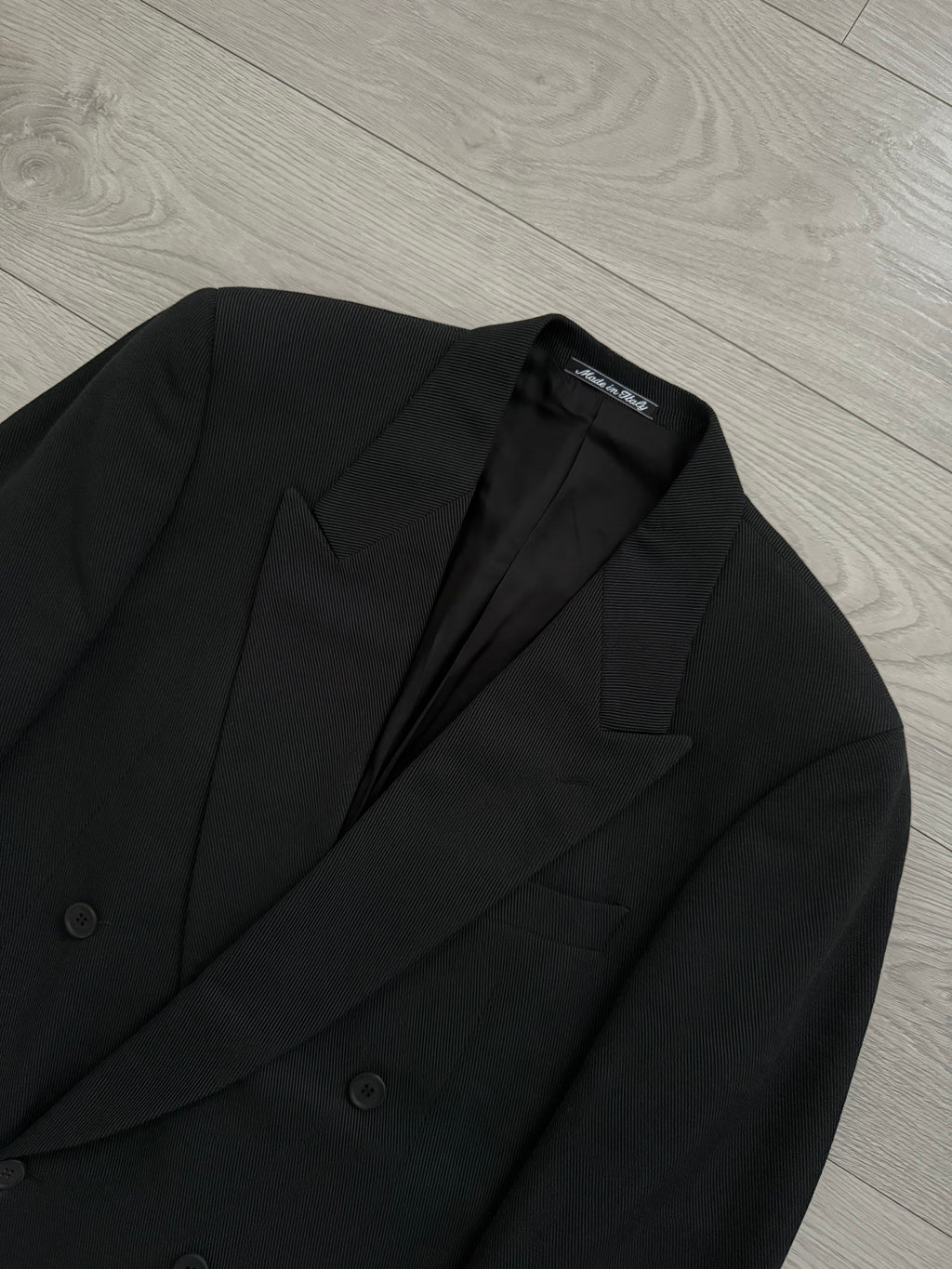 Giorgio Armani 1980s Double Breasted Pleated Wool Suit Black New - Size L Jacket / 32" Waist