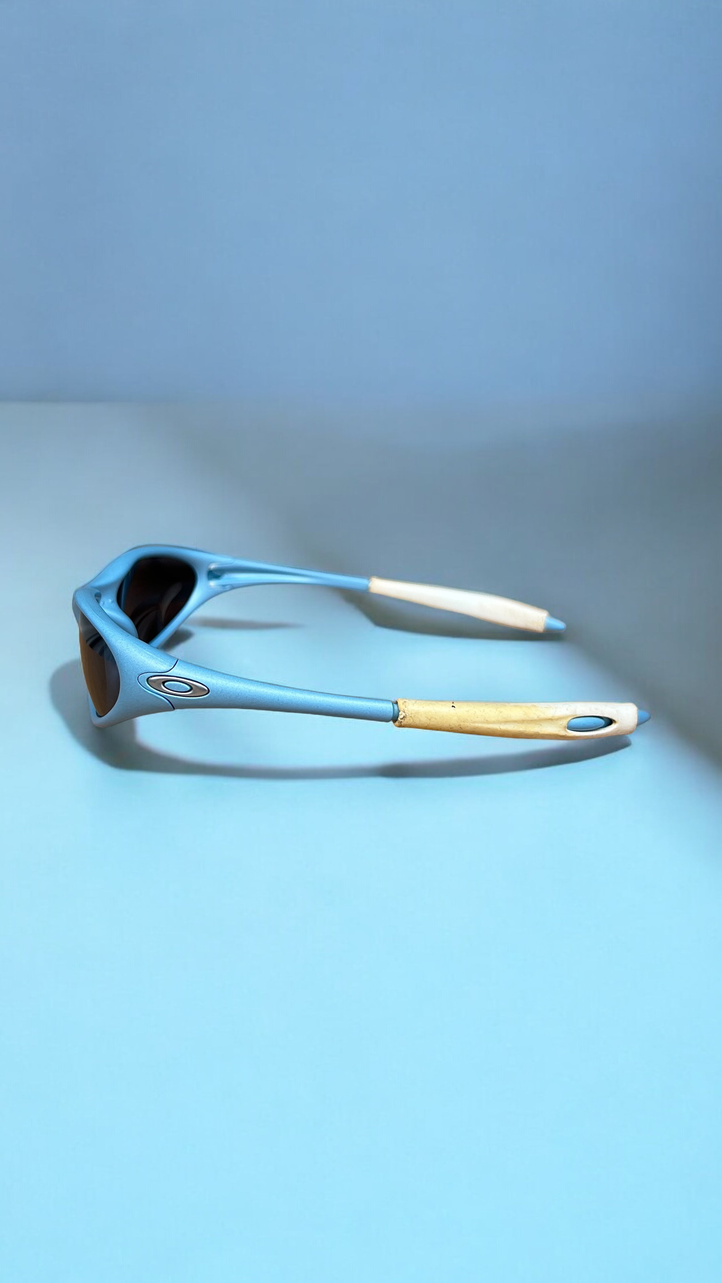 Oakley Minute Gen 1 Baby Blue Sunglasses – NDWC0 Shop Oakley Minute Gen 1 Baby Blue Sunglasses – NDWC0 Shop