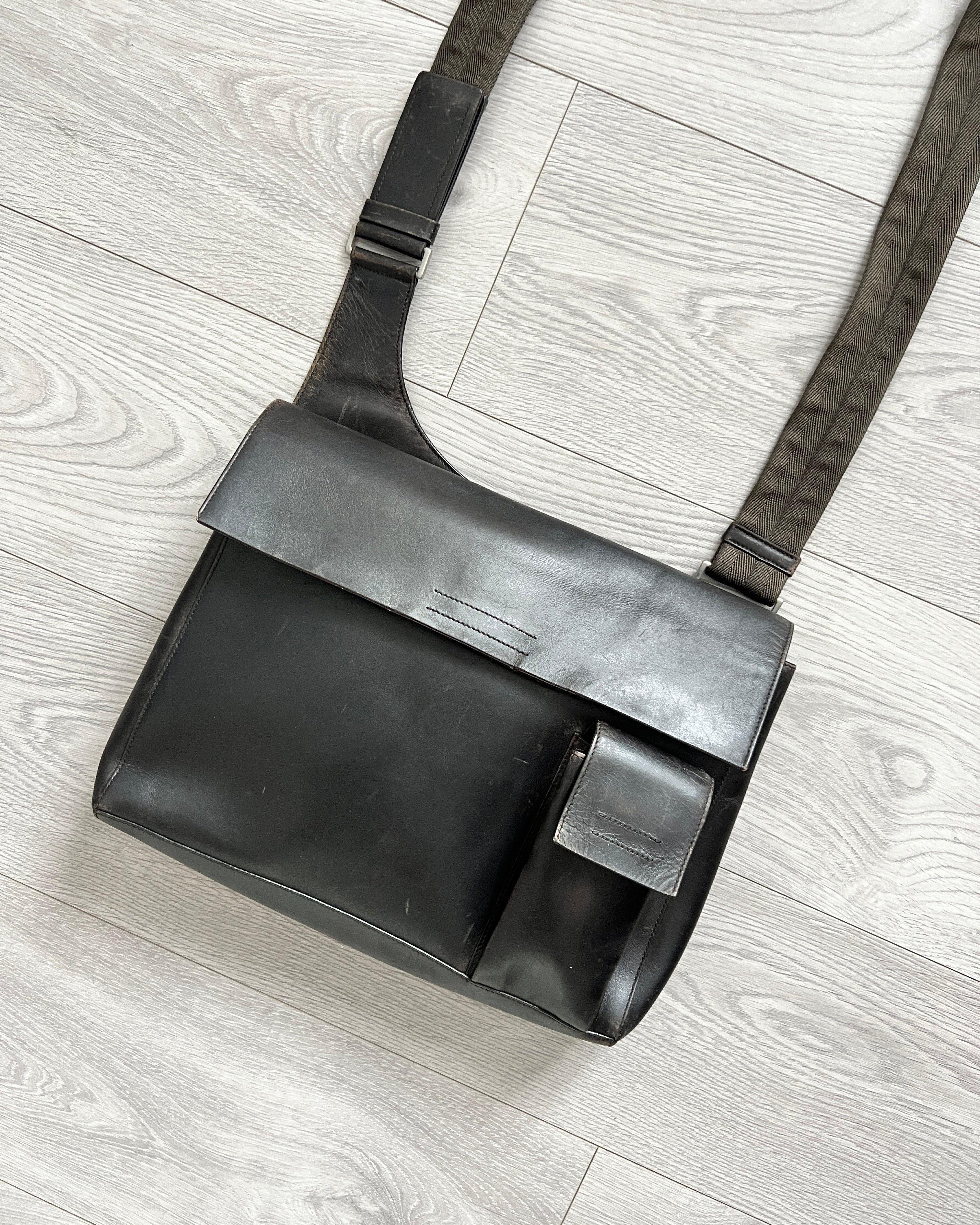 AW1999 PRADA FAR BODY BAG バッグ