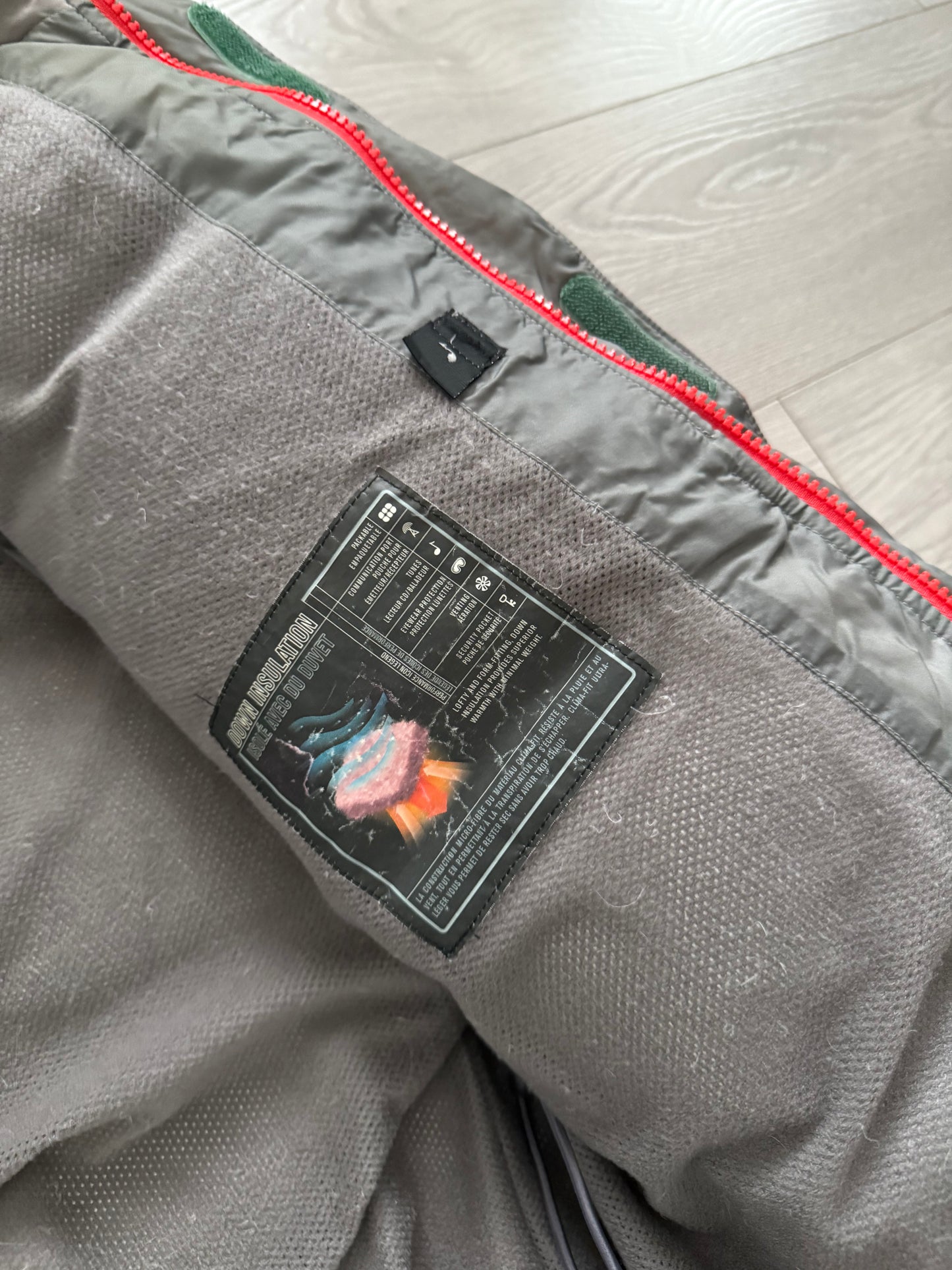 Nike ACG 00s Lungs Era Goose Down Nylon Tech Puffer Jacket - Size XL