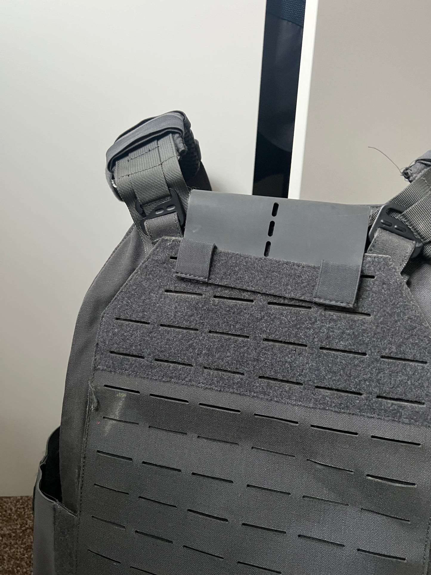 C2R Plate Carrier Vest Size L