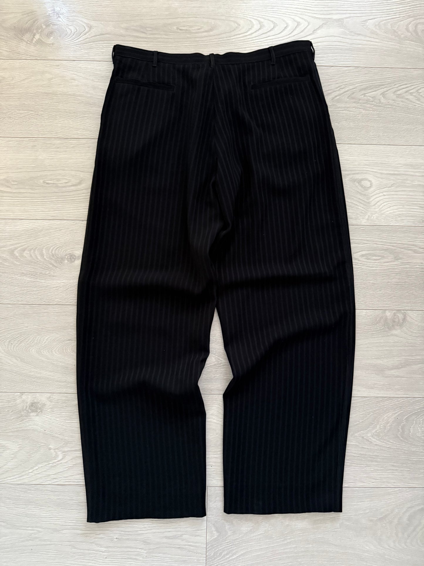 Giorgio Armani 1990s Peaked Lapel Striped Relaxed Suit - Size L Jacket / 34" Waist