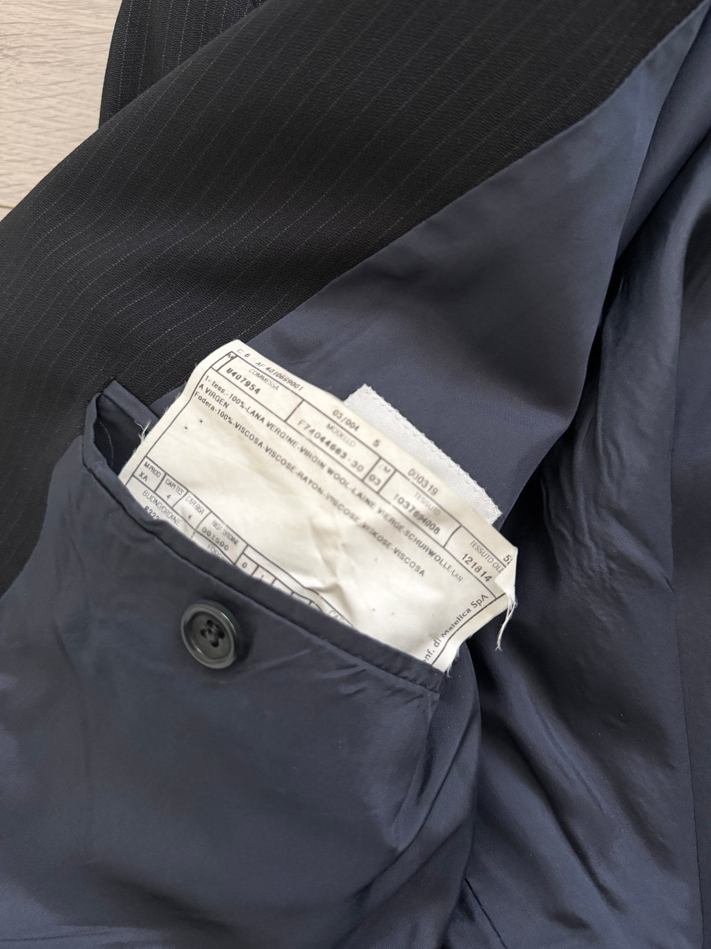 Armani 1990s 3B Pinstriped Textured Pleated Wool Suit  - Size XL Jacket / 36" Waist