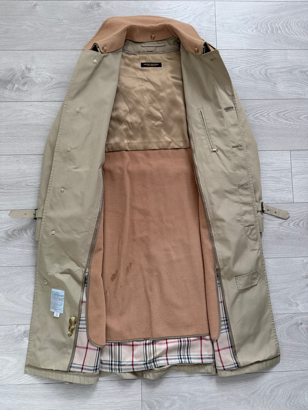 Brooks Brothers Vintage Water Repellent Trench Coat W/ Removable Wool Liner - Size M