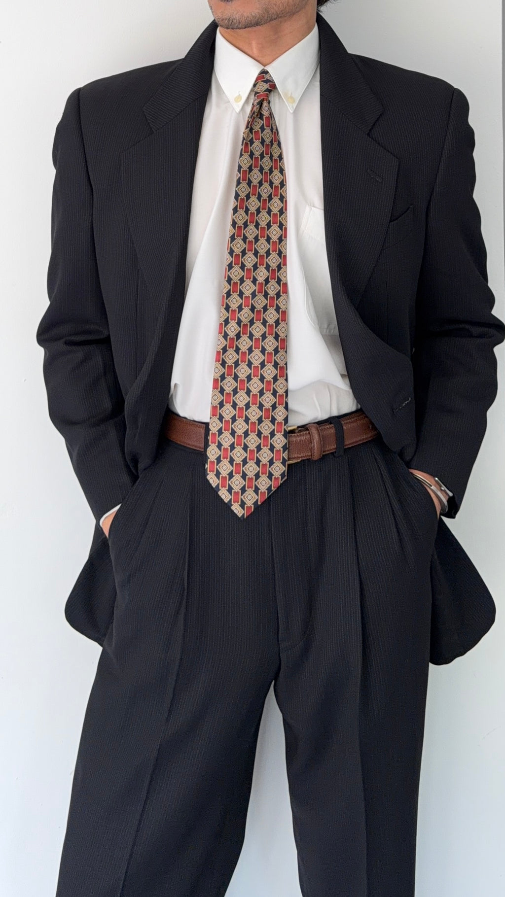 Giorgio Armani 1980s 2B Double Pleat Lightweight Textured Black Wool Suit - Size S Jacket / 30" Waist