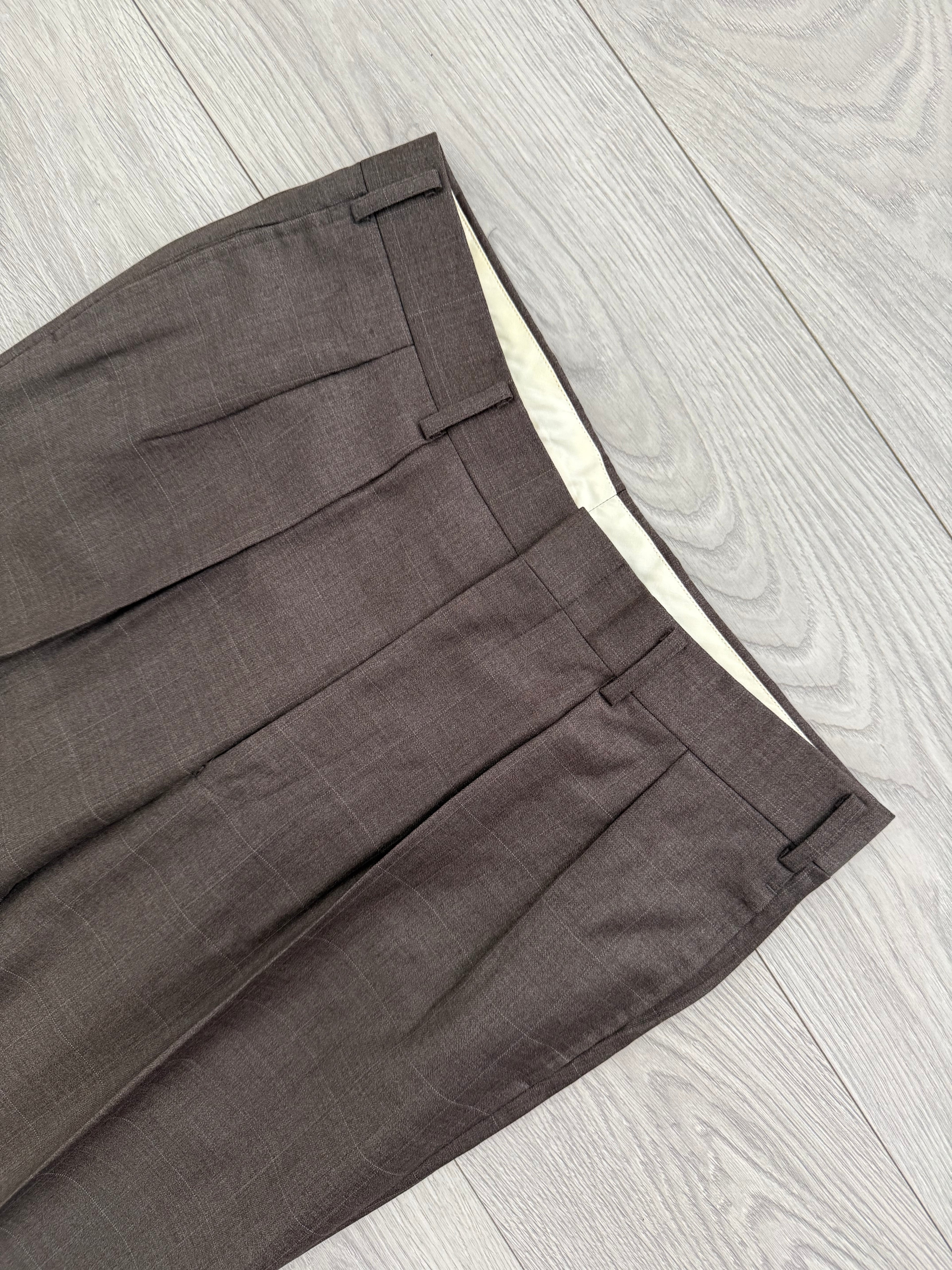 Burberry 1990s 2B Zegna Wool Check Double-Pleat Brown Suit - Size M Jacket / 33" Waist