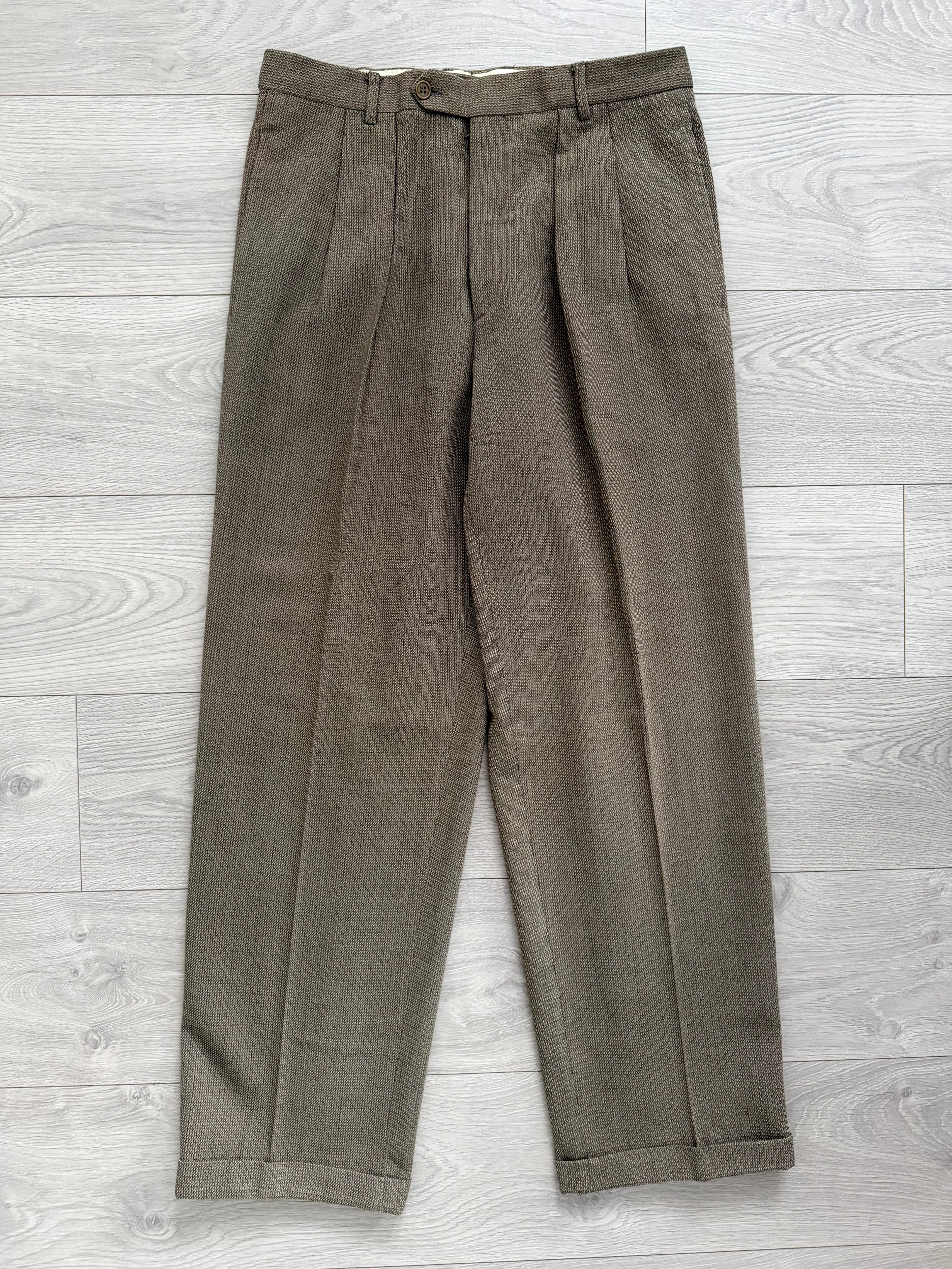 Emporio Armani 1990s Peaked Lapel Double Breasted Textured Weave Pleated Wool Suit - Size XL Jacket / 34" Waist