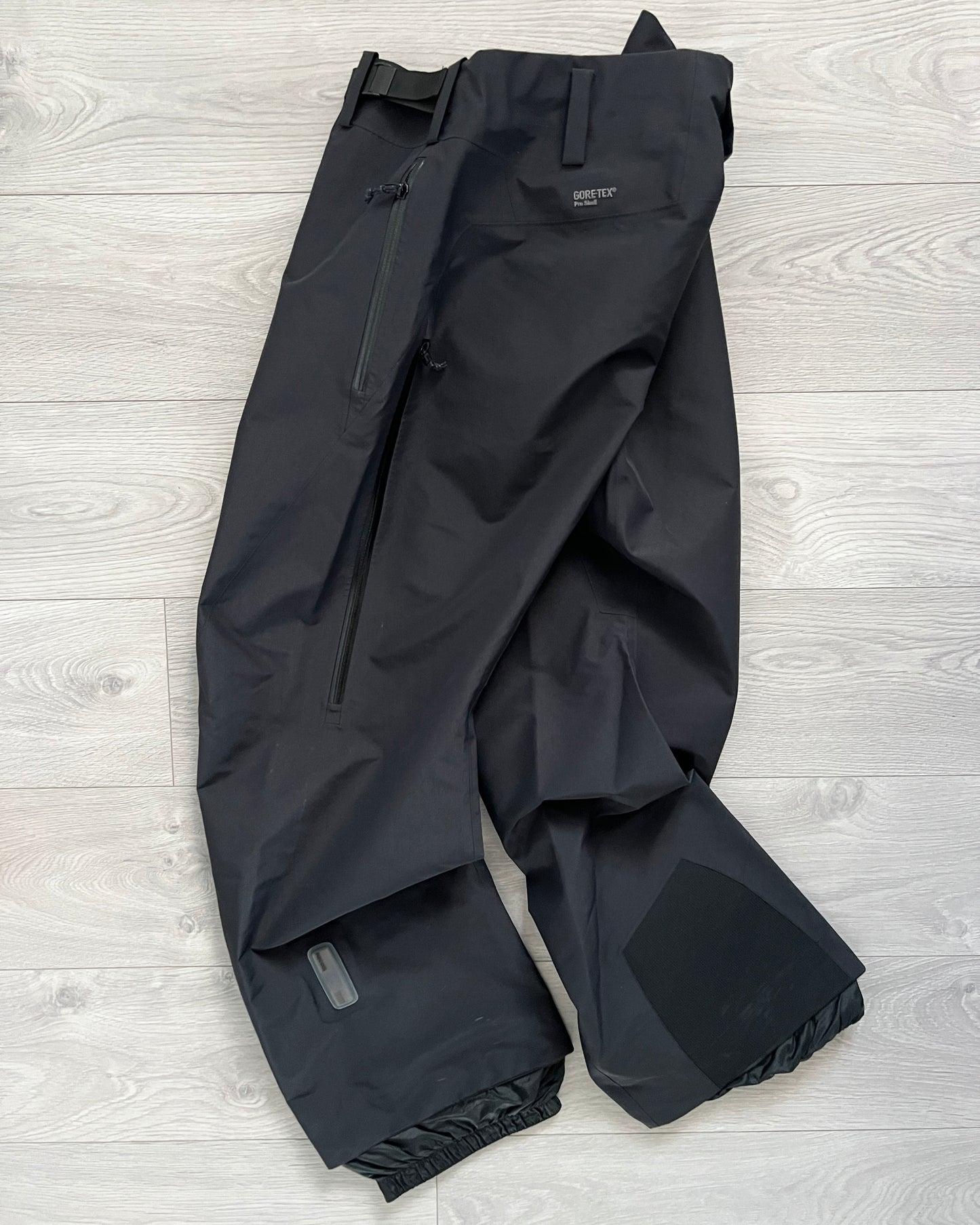 Arcteryx Sabre Gore-Tex Pro Technical Waterproof Pants - Size XL (One size)