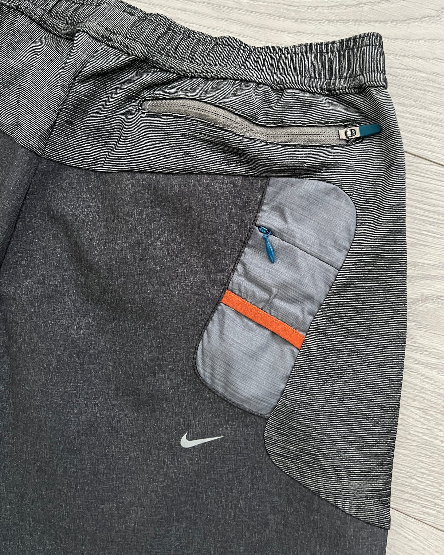 Nike Gyakusou FW2011 Curve Panelled Technical Shorts - Size M