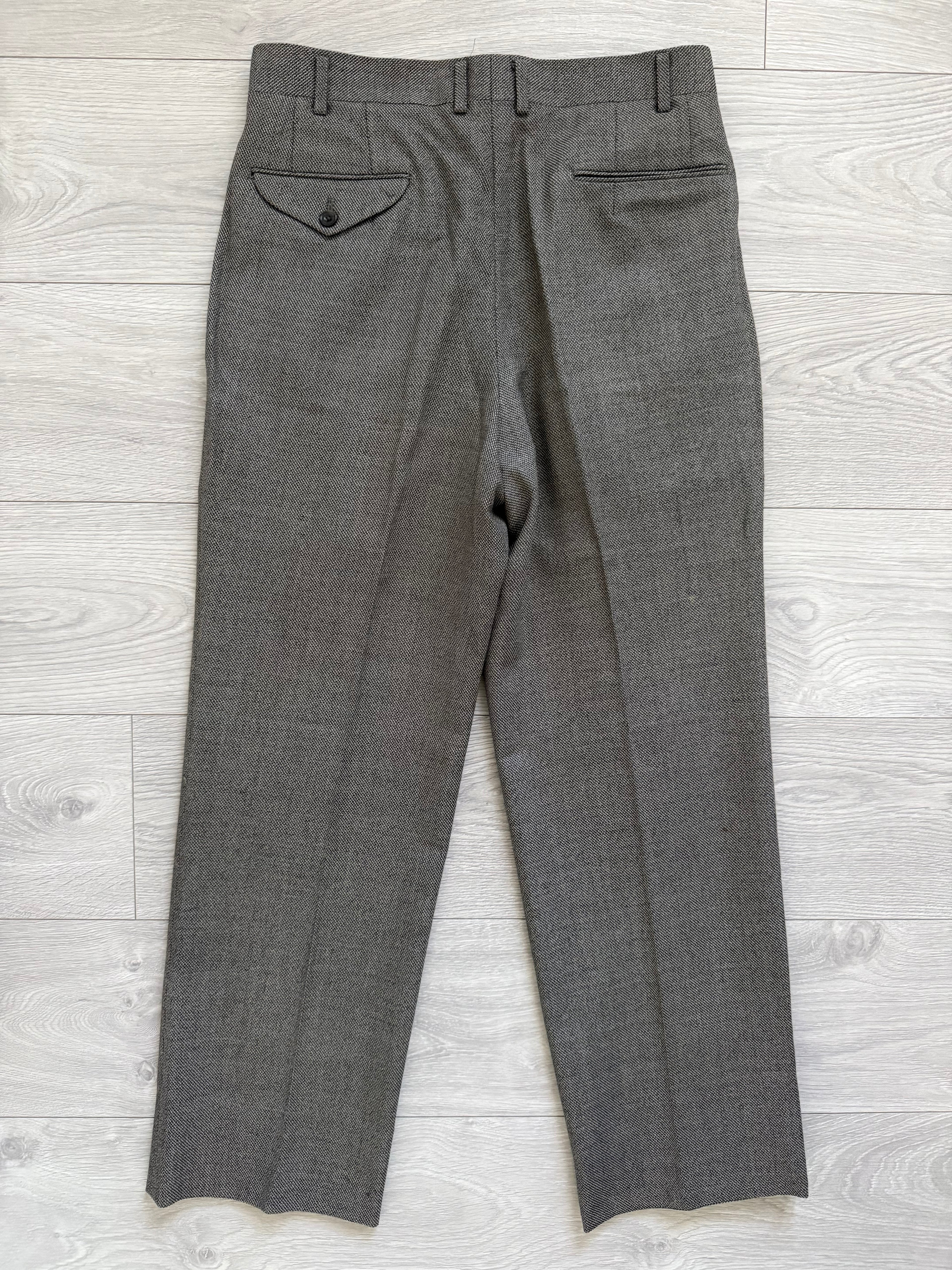 Burberry 1990s Peak Lapel Double Breasted Pleated Textured Taupe Grey Suit - Size M Jacket / 32" Waist