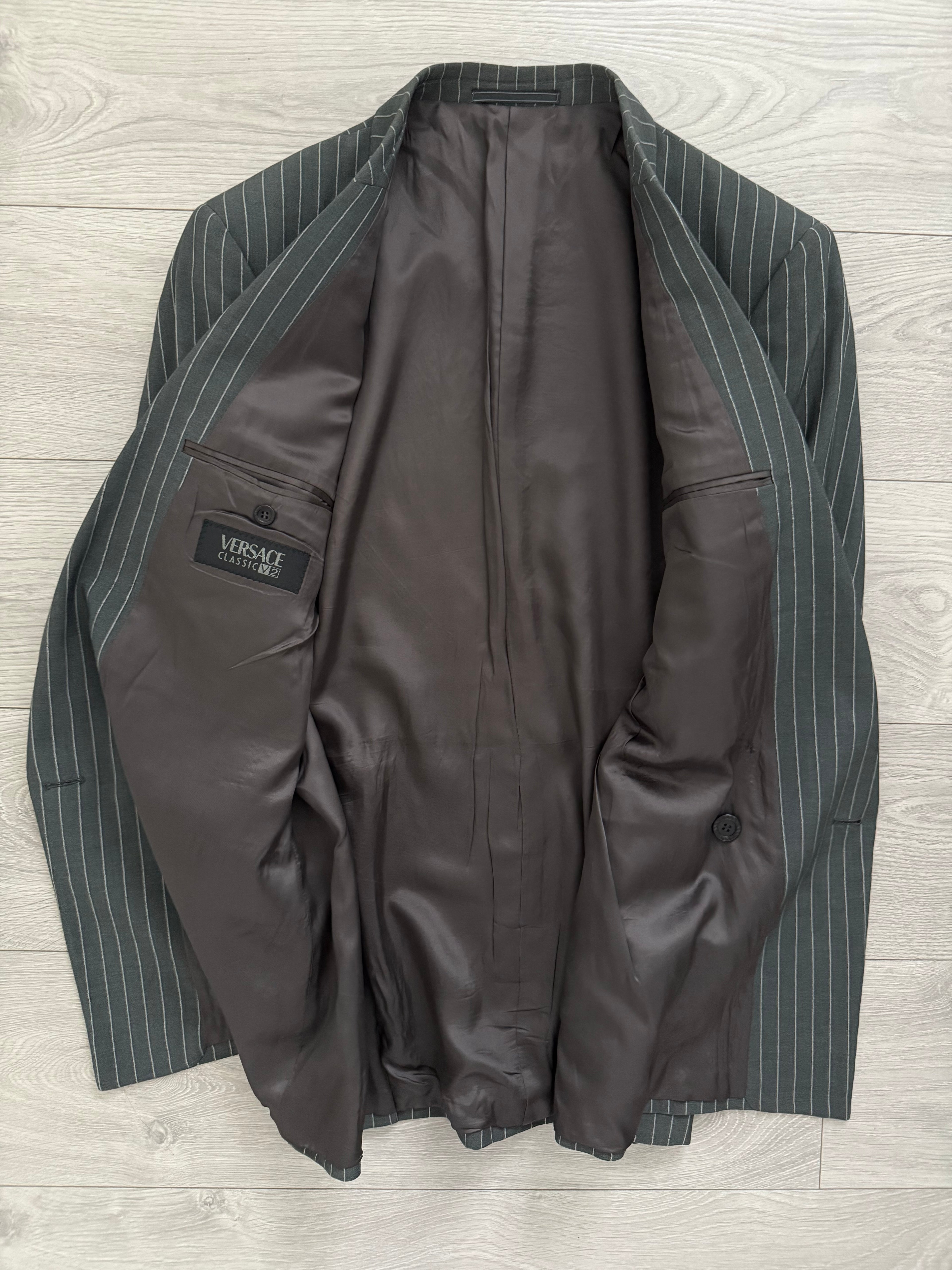 Versace 1980s Notch Lapel Double Breasted Pleated Wool Striped Grey Suit - Size L Jacket / 34" Waist