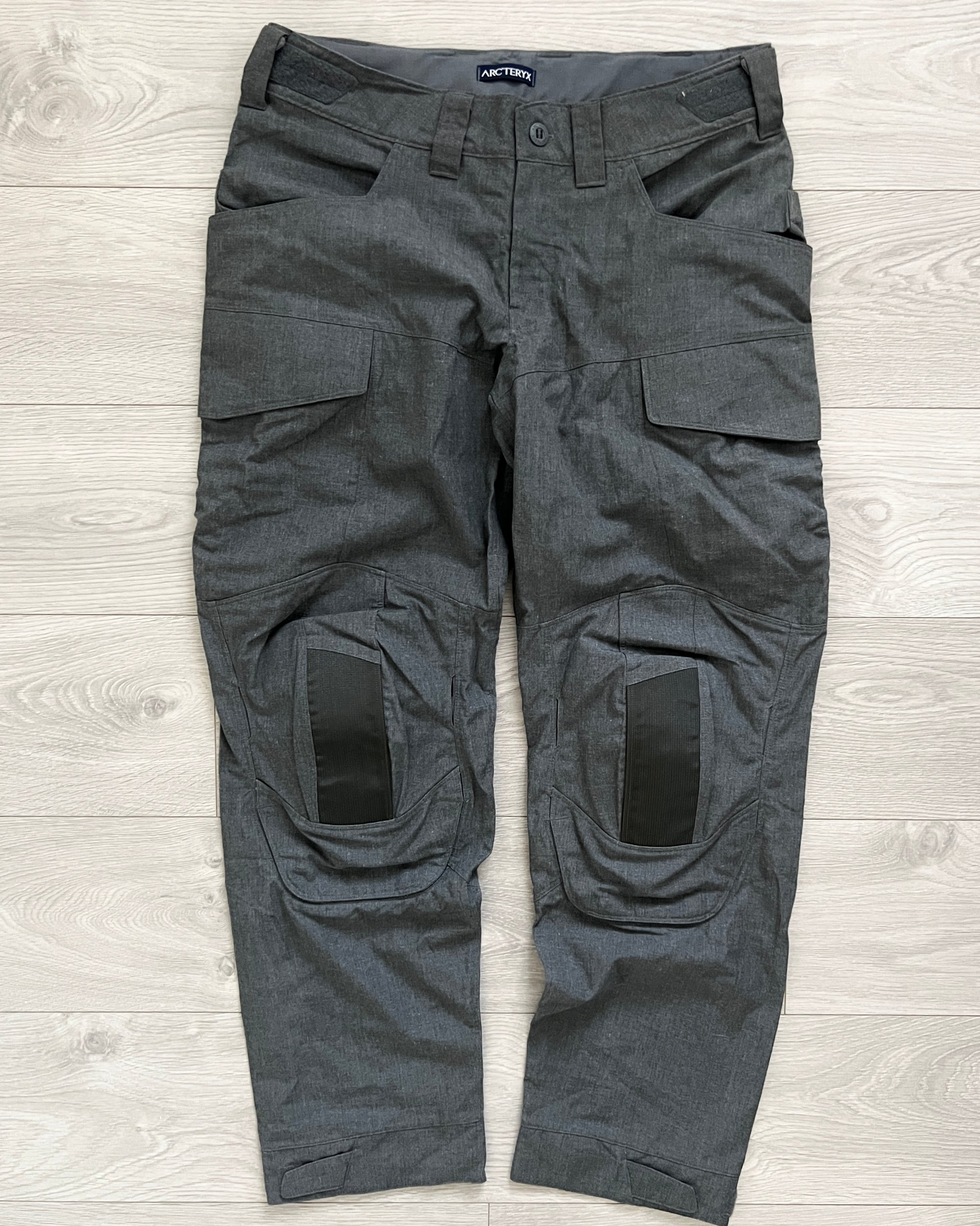 Arcteryx LEAF SMU Assault FR Combat Utility Pants Wolf Grey - Size S & M