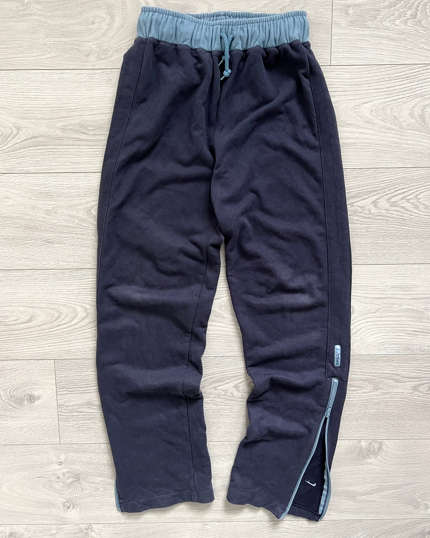 Nike 00s Swoosh Logo Ankle Zip Sweatpants - Size S