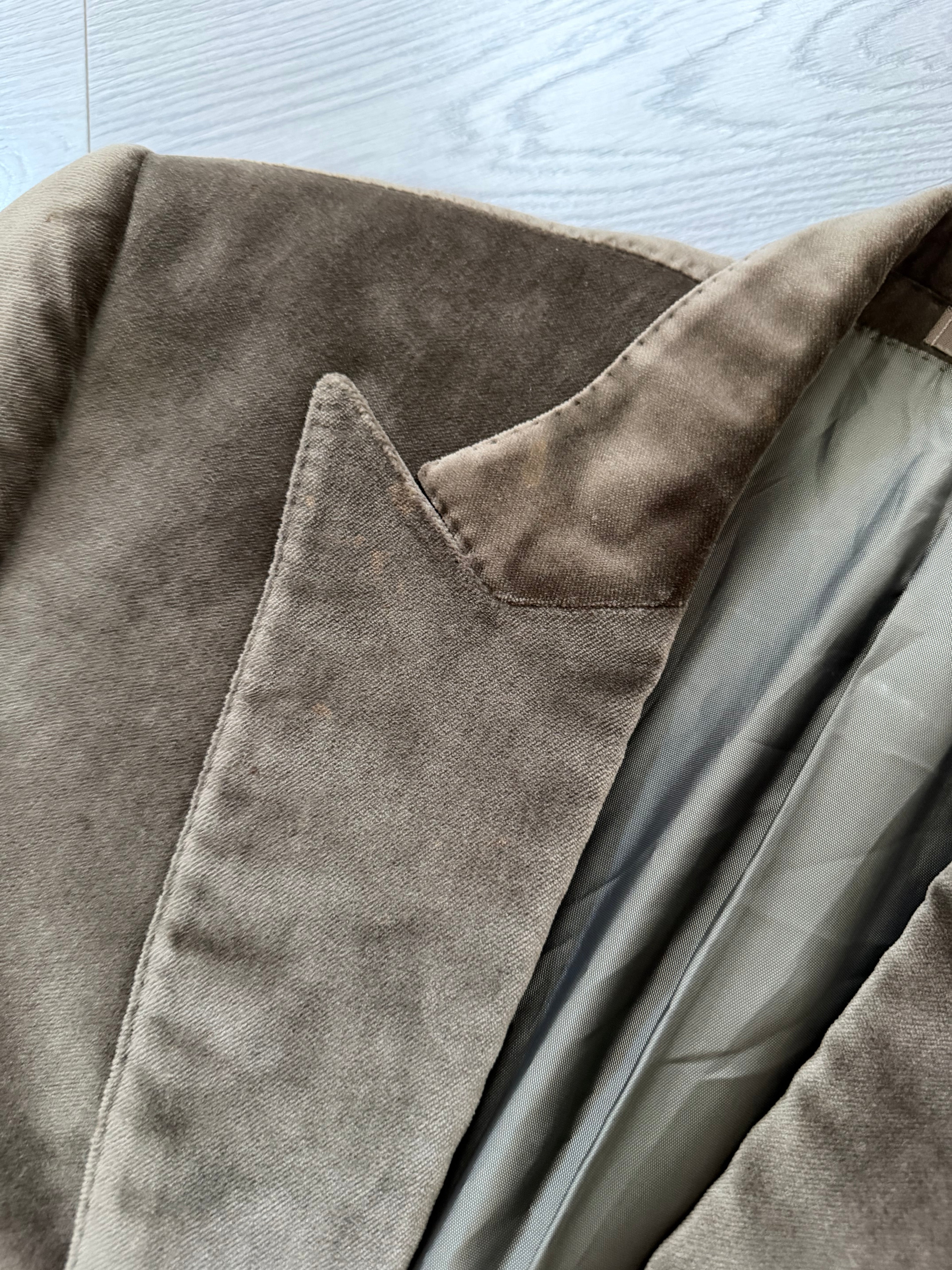Gucci by Tom Ford SS2004 Velvet Peaked Lapel Jacket - Size S
