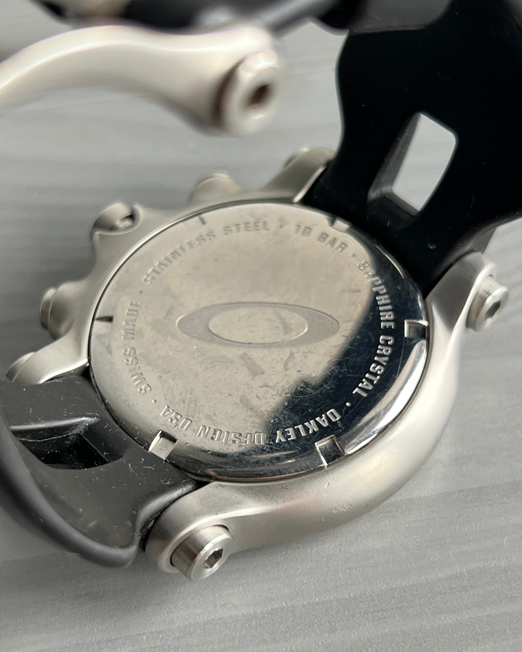 Oakley 2007 Holeshot 6-Hand Honed Utility Watch