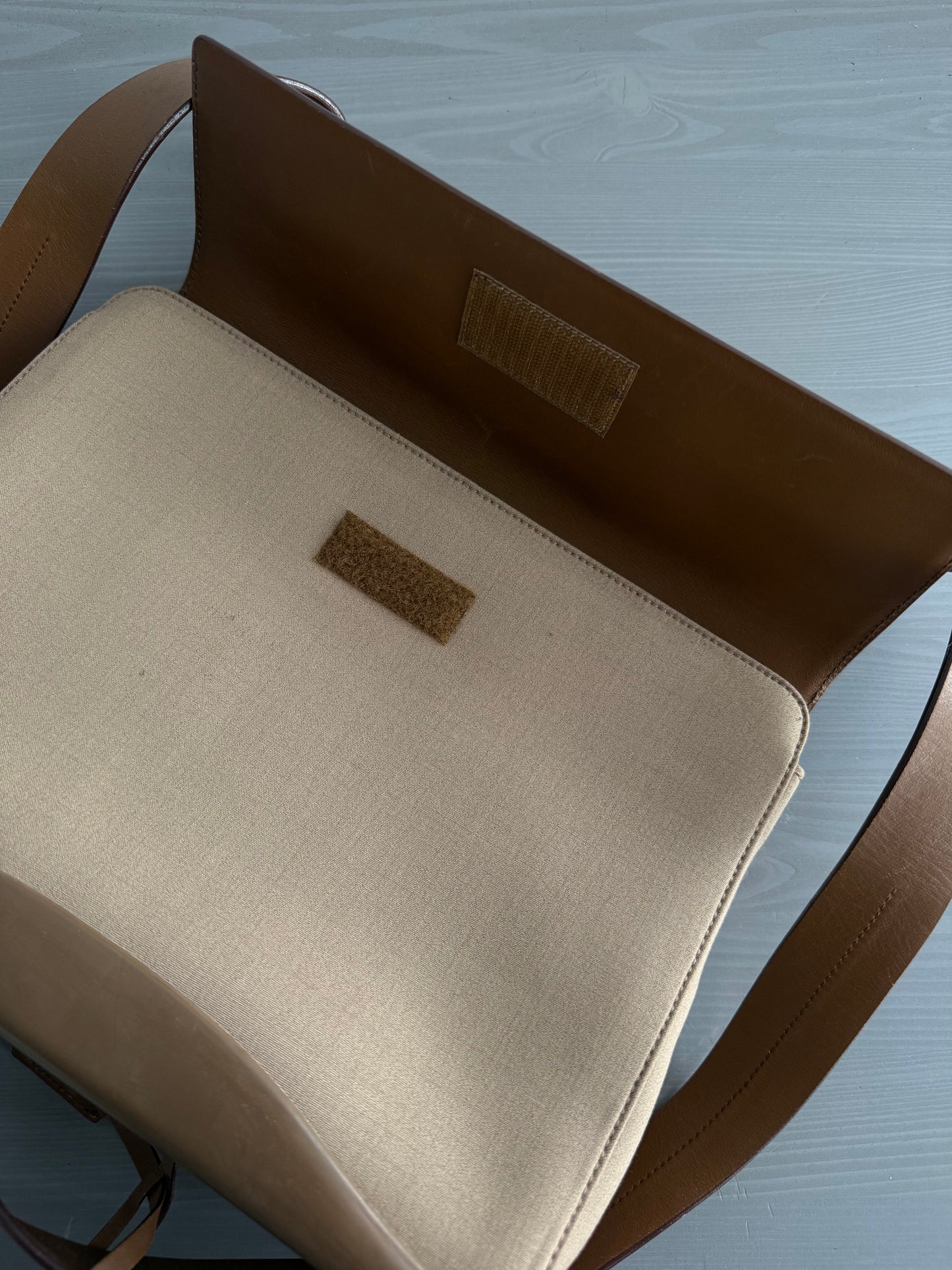 Prada 2001 Tracolla Crossbody Leather Bag