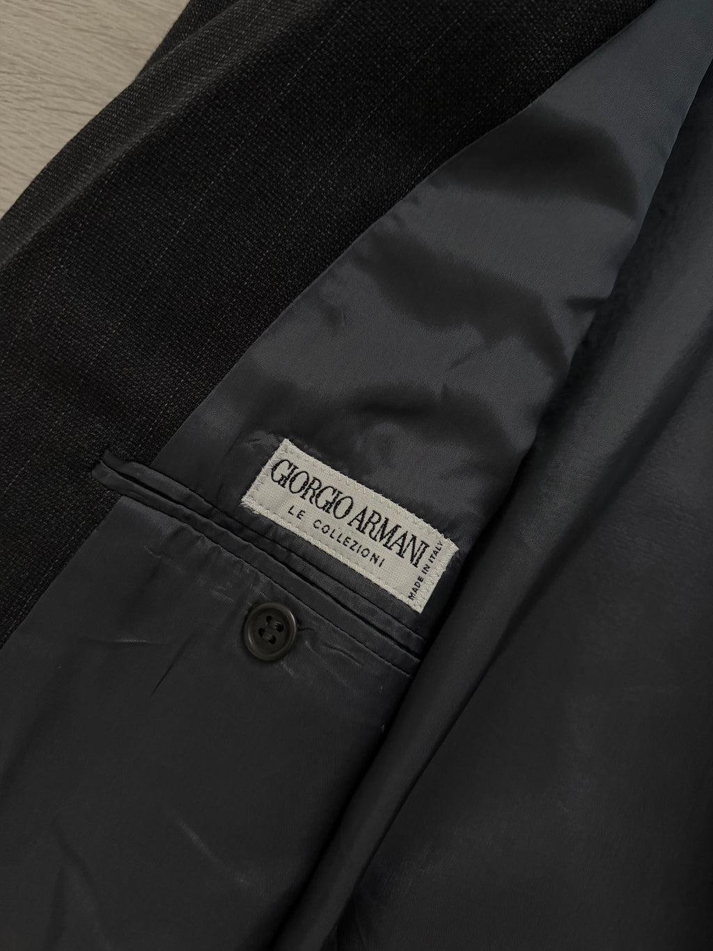 Giorgio Armani 1980s 3B Draped Textured Pleated Wool Suit Grey - Size XXL Jacket / 38" Waist