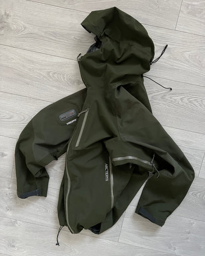 Arcteryx 00s Green Stingray Gore-Windstopper Waterproof Technical Jacket - Size L