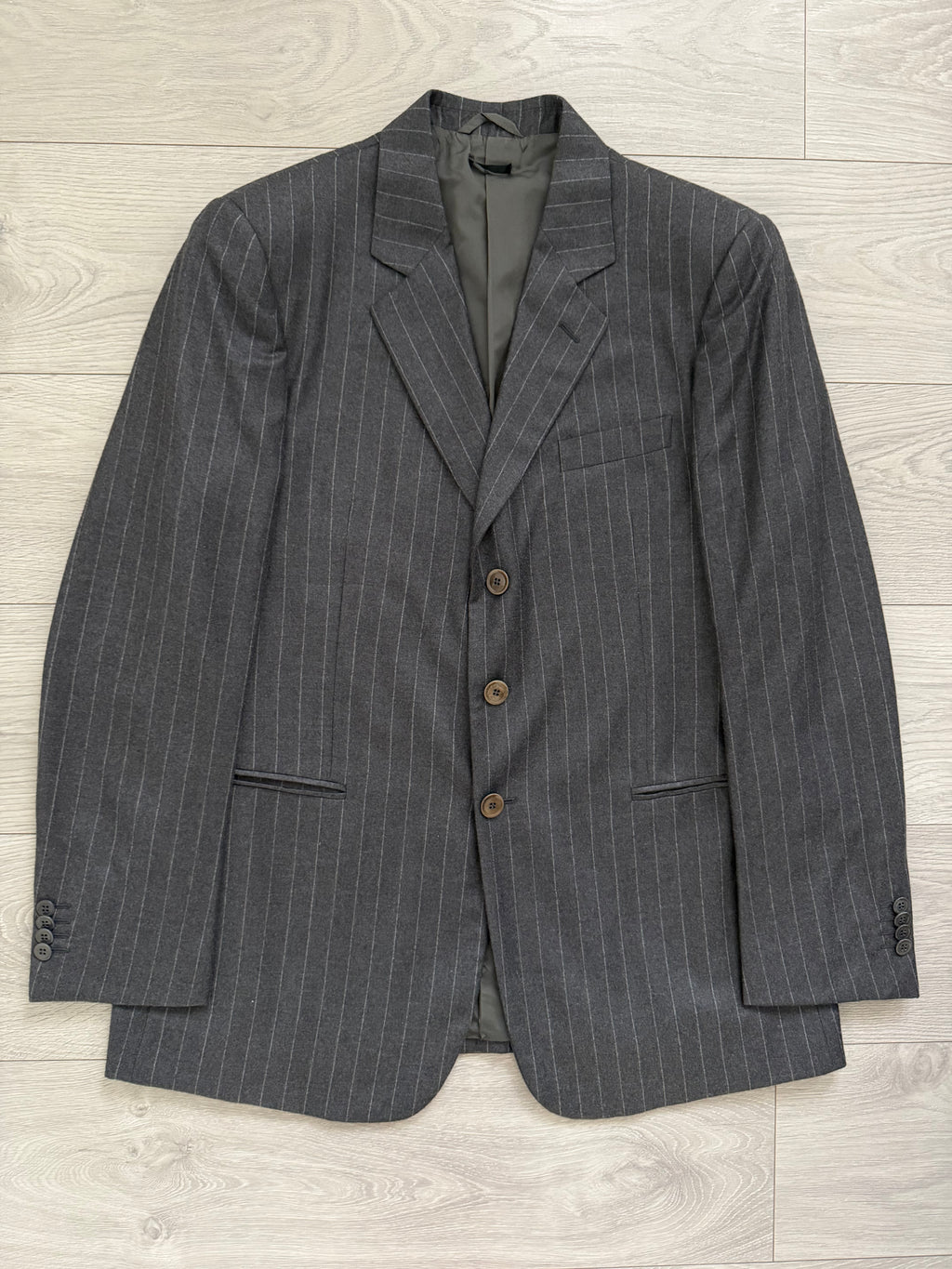 Giorgio Armani Black Label 1990s Cashmere 3B Pleated Striped Suit Grey - Size XL Jacket / 36" Waist