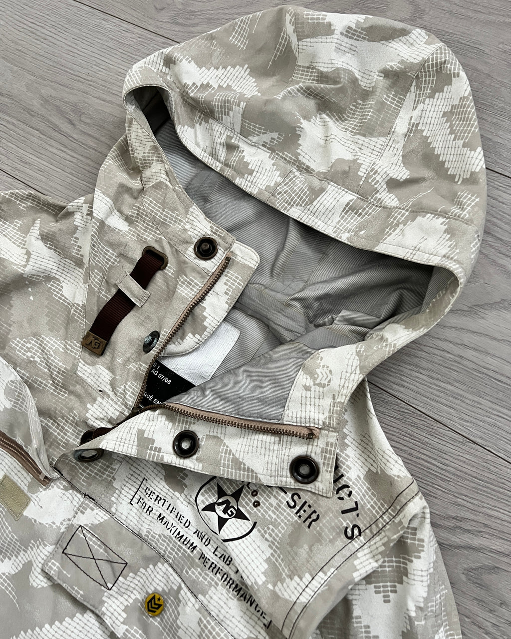 Burton Analog FW2007 Waterproof Snow Camo 'Gasket' Jacket - Size S