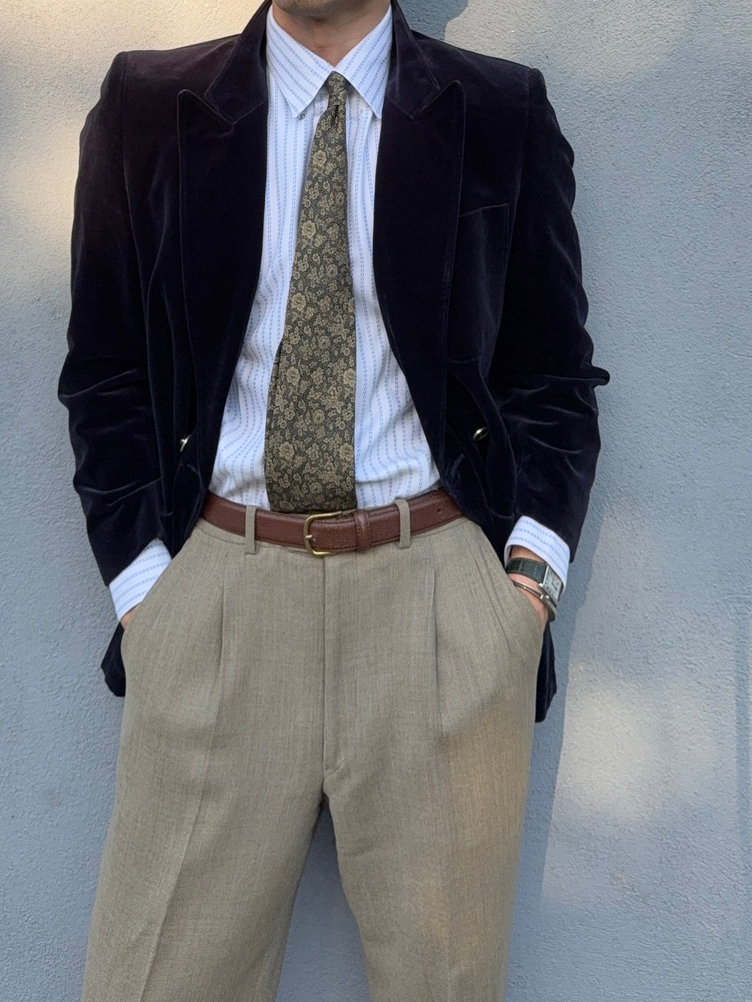 Yves Saint Laurent 1980s Velvet Peaked Lapel Double Breasted Metal Button Blazer Jacket - Size S