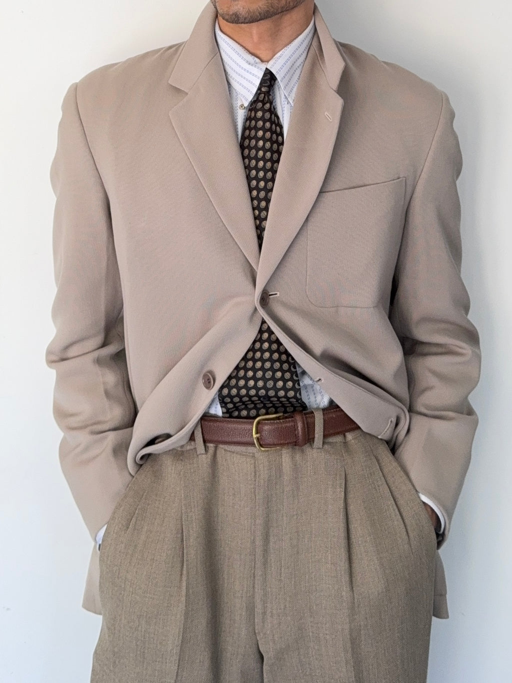 Hilton Armani 1990s Draped Wool 3B Ecru Sports Jacket Blazer - Size M
