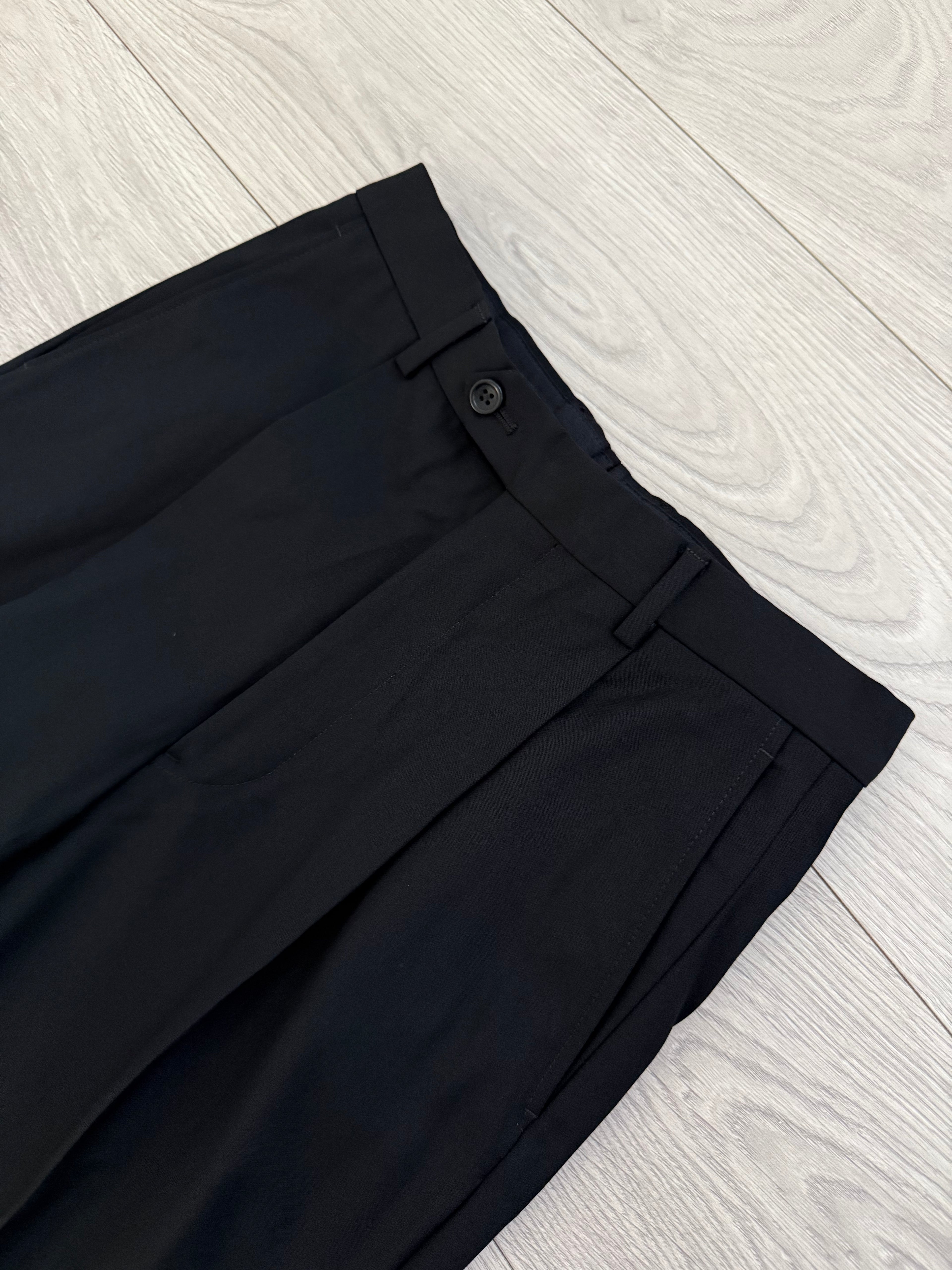 Armani 1990s 3B Wool Pleated Black Suit - Size S Jacket / 28" Waist