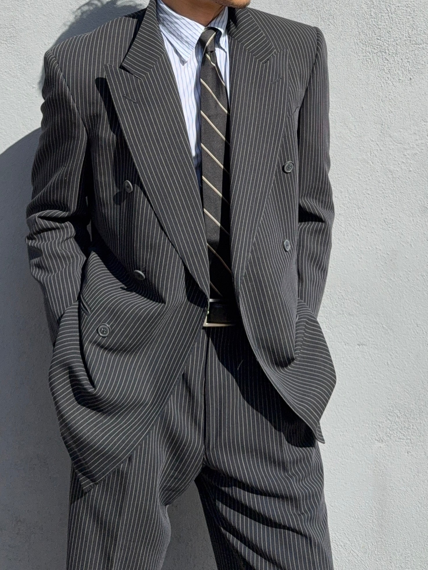 Valentino 1980s 6B Double Breasted Wool Pinestripe Power Suit - Size M Jacket / 32" Waist