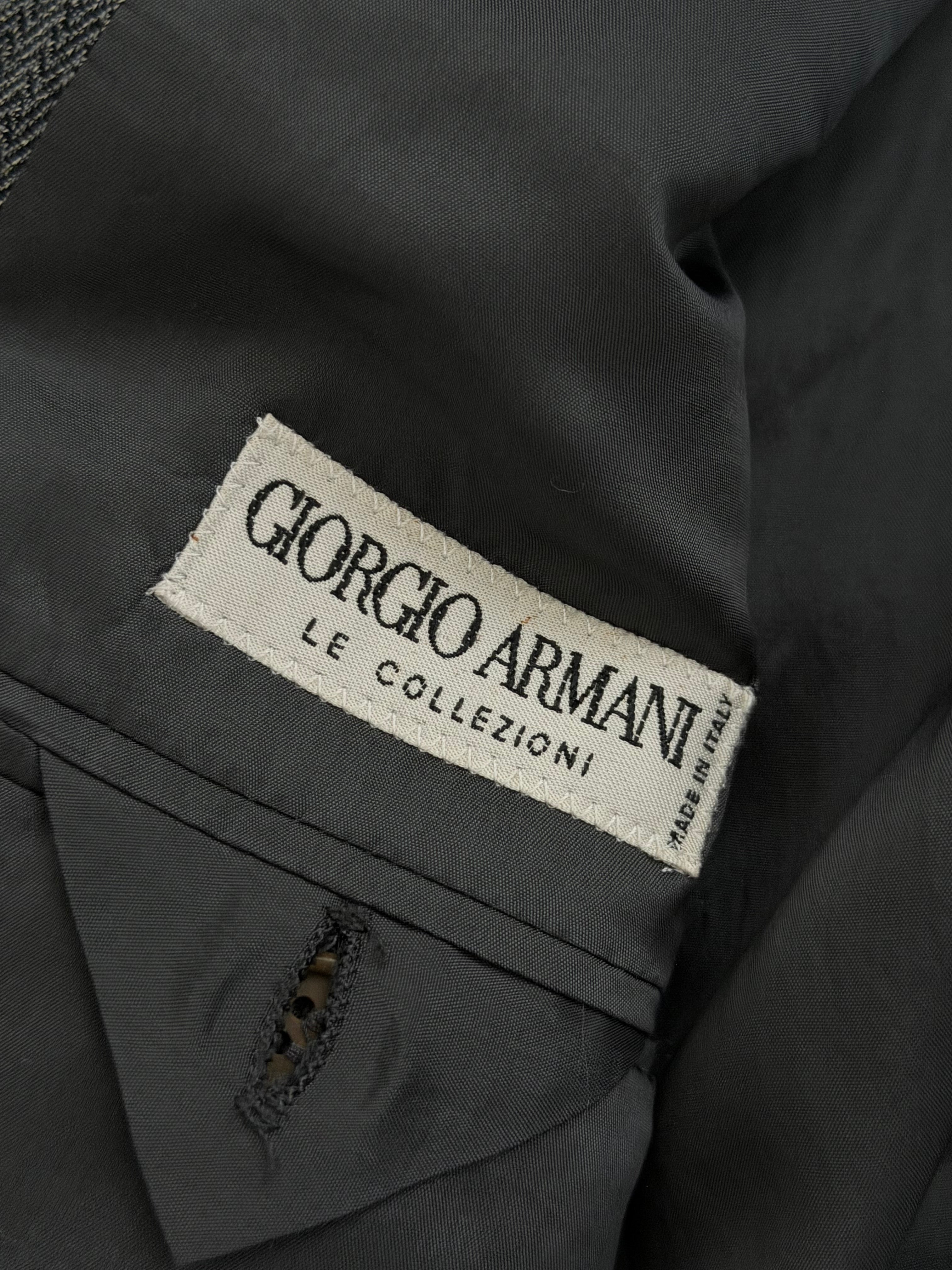 Giorgio Armani 1980s 3B Herringbone Weave Grey Pleated Wool Suit - Size XL Jacket / 32" Waist
