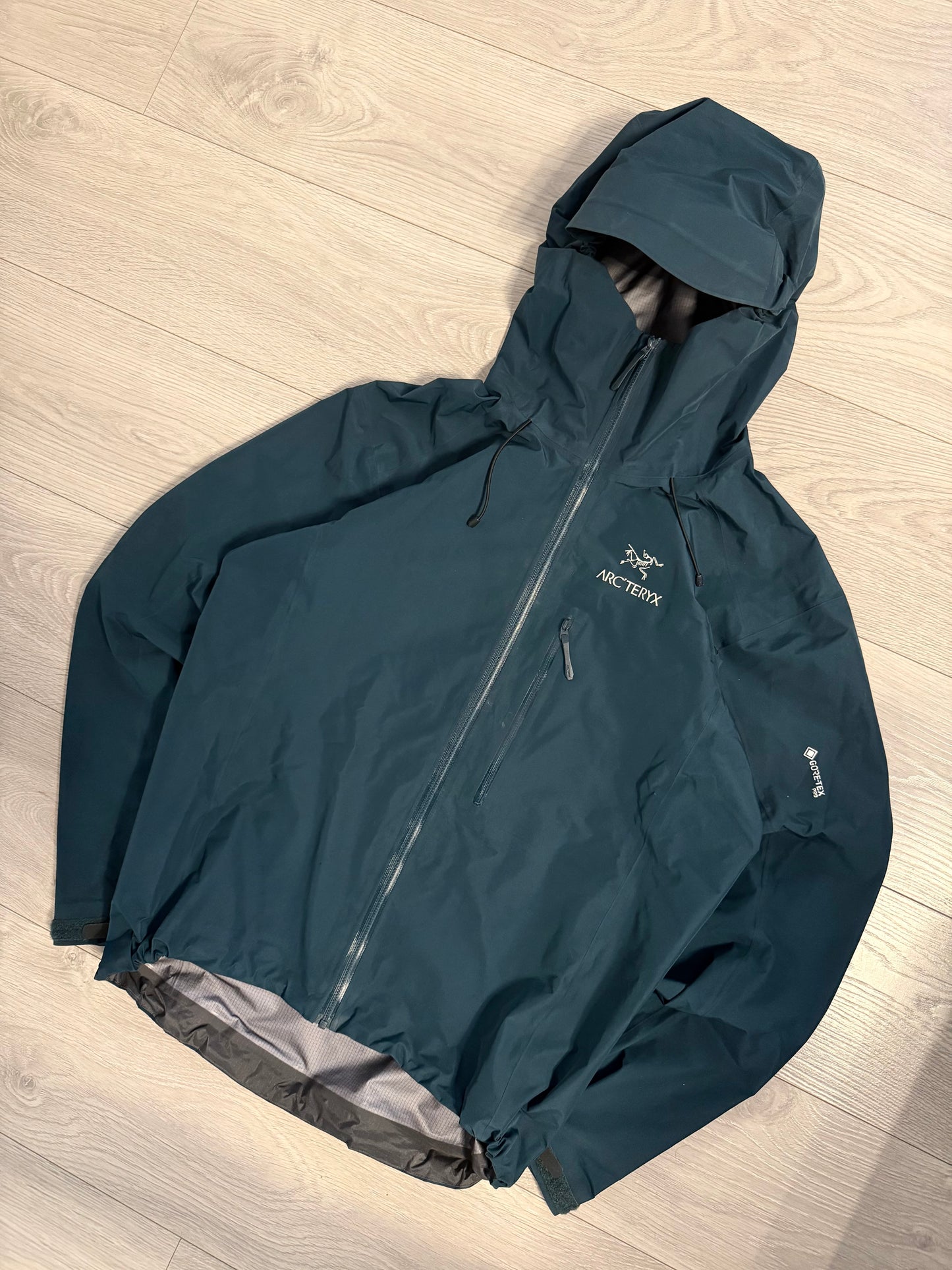 Arc'teryx Alpha FL Gore-Tex Pro Shell Jacket - Size M
