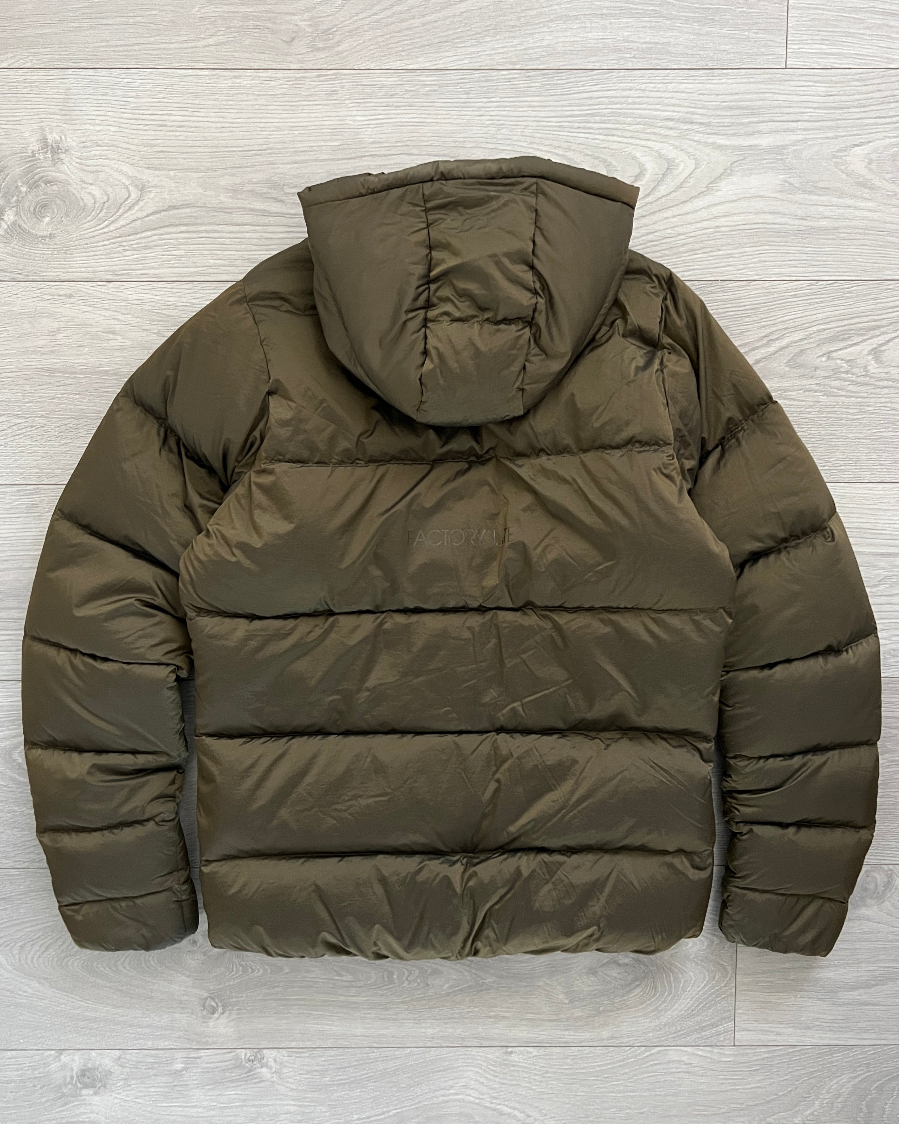 Oakley Goose Down Nylon Technical Puffer Jacket - Size S Oakley Goose Down Nylon Technical Puffer Jacket - Size S