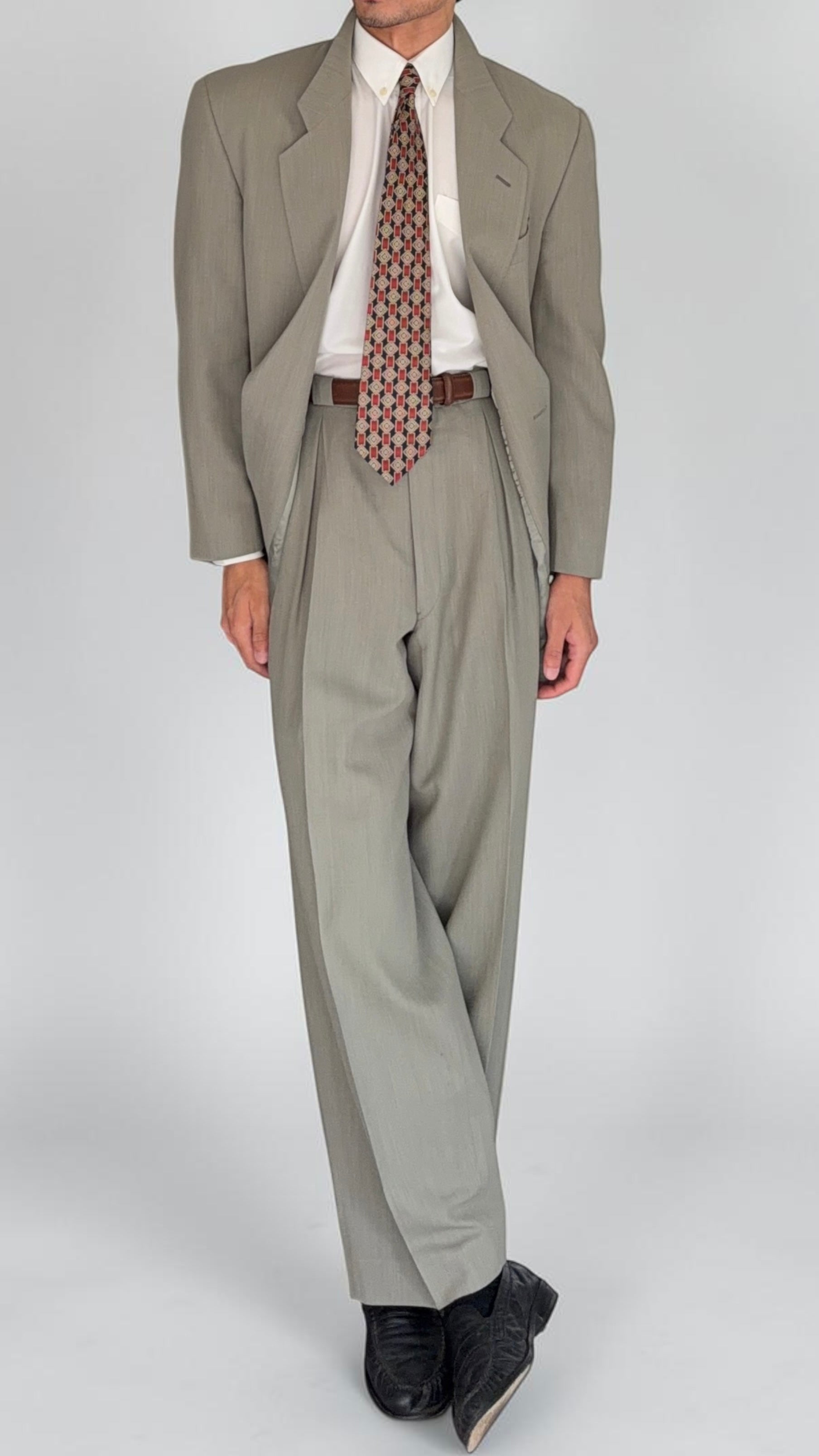Emporio Armani 1980s 2B Taupe Siege Double-Pleat Wool Suit  - Size M Jacket / 31" Waist