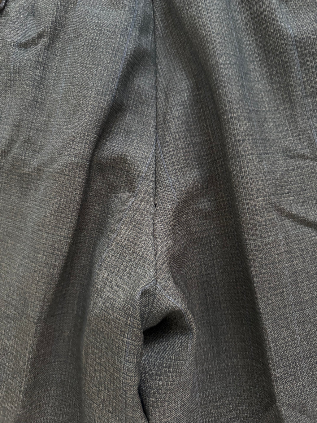 Burberry 1990s Peak Lapel Double Breasted Pleated Textured Brown Suit - Size M Jacket / 32" Waist